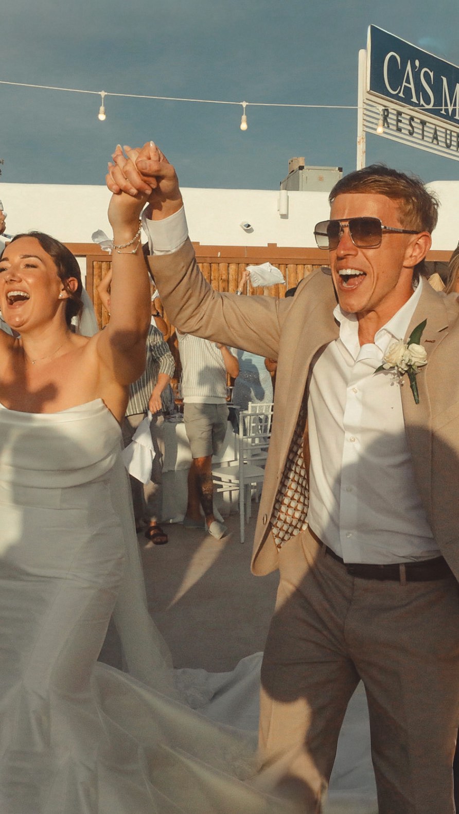 ❤️🔥 H&H ❤️🔥
Venue: @casmila.weddings @casmilaibiza
Photographer: @groovyoctopusmedia
Videographer: @groovyoctopusmedia
Wedding planners: @jencasey.weddingplanner @ibiza_weddings_by_noreen
Hair: @sthby_kellietulip_
Makeup: @eyebizamakeup
Sax: @fabiocapellimusic