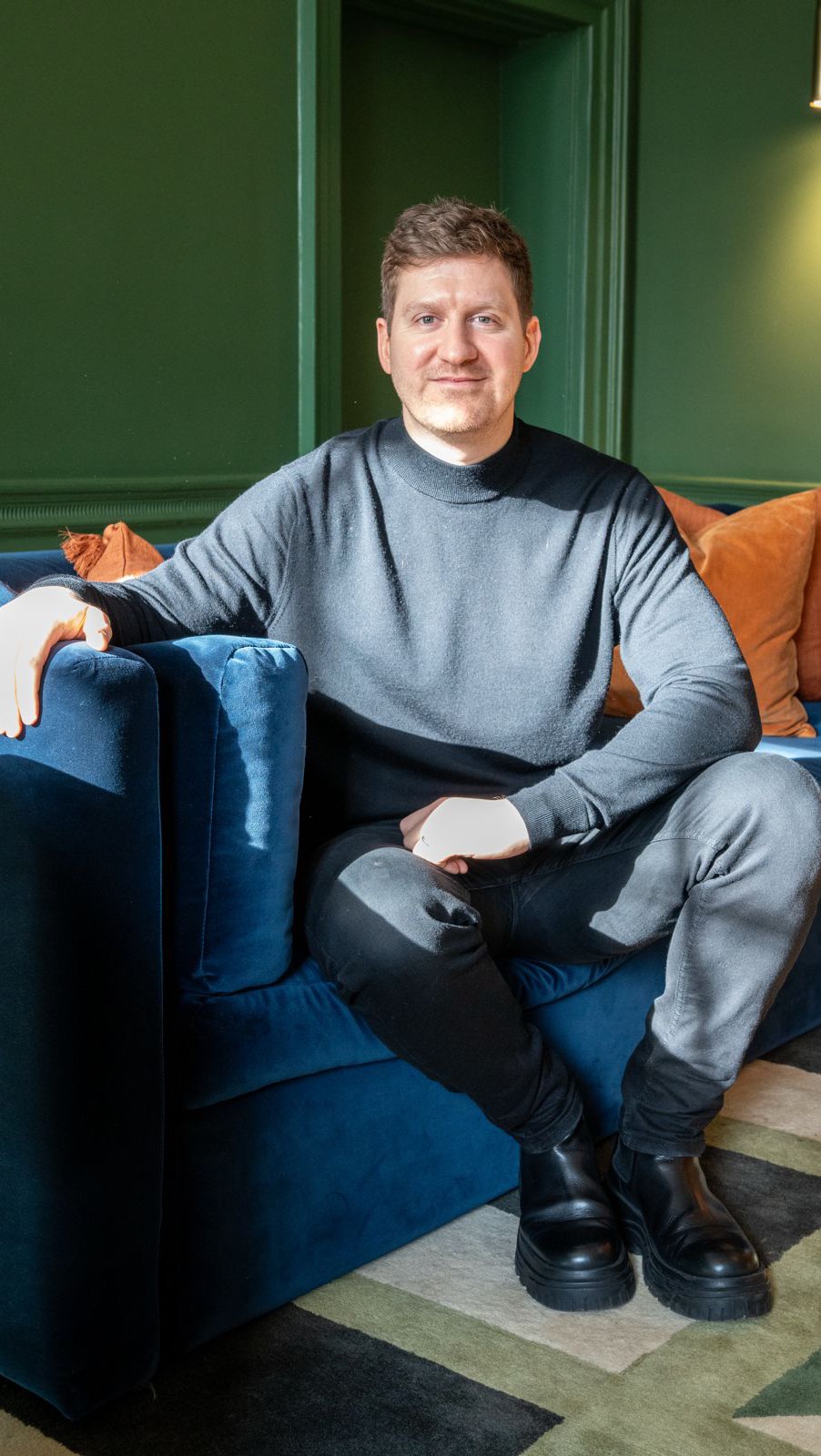 This week on Work in Progress, I spoke with @ollybsh - solicitor, innovation specialist at Weightmans and Founder of @thecareersedit - it has got to have been one of my favourite episodes to date.
🎧 Tune in (link in bio) to hear more on energy management, the happiest professionals Olly has met, and what The Careers Edit is doing to change how we approach networking.
You do not wanna miss this.
⚡️
