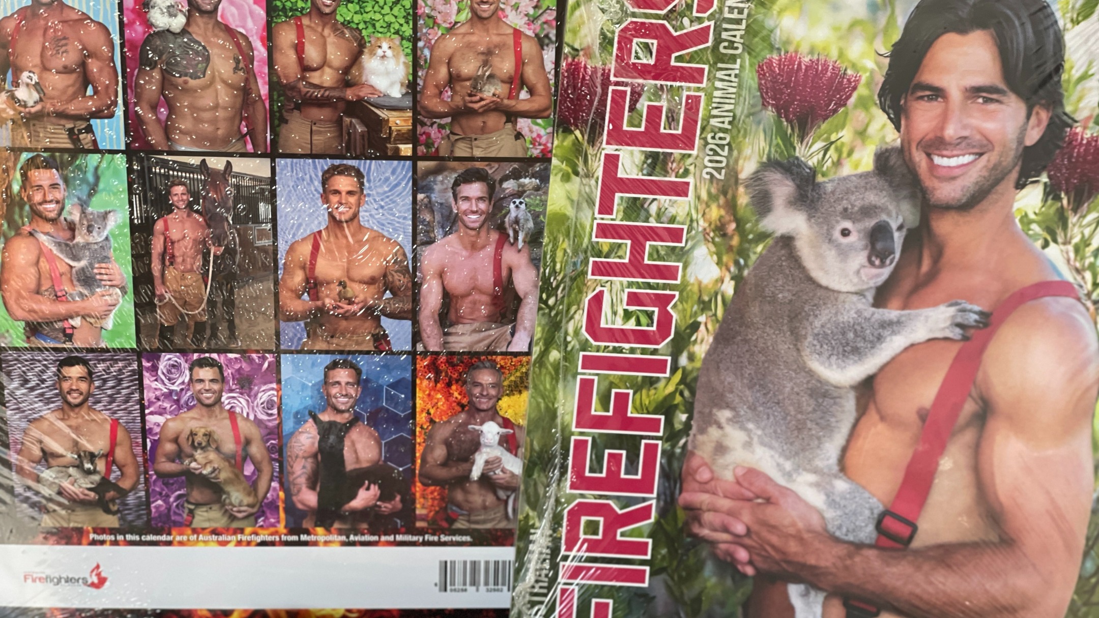 🔥🚒 BREAKING NEWS: It’s our favorite time of year — Australian Firefighter Calendar release month! 😍
Not an official holiday yet… but it should be.
Firefighters, adorable animals, and it all supports a good cause?
Yes, please.
🐶🐨
