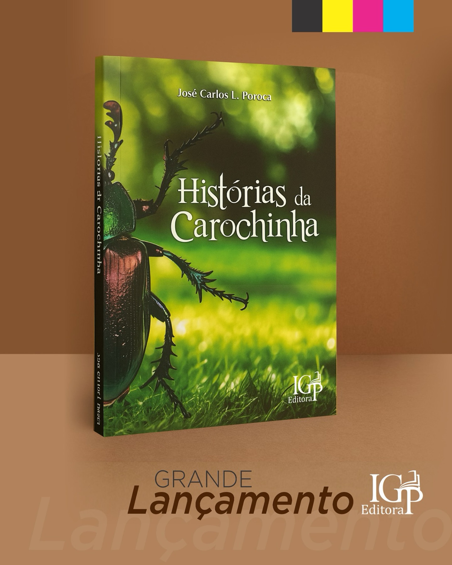 📖 Resumo do livro:
Histórias da Carochinha, do autor José Carlos Poroca.
A obra reúne um conjunto de crônicas e textos reflexivos, escritos em tom leve e acessível, que trazem ao leitor episódios do cotidiano mesclados com a trajetória pessoal e profissional do autor. José Carlos Poroca, ao longo de sua carreira como gestor de grandes shoppings centers, compartilha experiências, aprendizados e situações curiosas que, muitas vezes, revelam paralelos entre o mundo corporativo e a vida comum.
Com sensibilidade e bom humor, Poroca utiliza as “histórias da carochinha” não como fábulas irreais, mas como uma metáfora para mostrar que cada experiência vivida, seja no ambiente de trabalho, nas relações interpessoais ou na observação do dia a dia, carrega uma lição. O livro convida o leitor a refletir sobre valores humanos, liderança, ética, convivência social e resiliência, sempre a partir de relatos simples que se tornam significativos.
Em suma, trata-se de uma obra que combina memórias pessoais, olhares críticos e ensinamentos práticos, revelando o estilo de um gestor que aprendeu a transformar a rotina em aprendizado e inspiração.
#editoraigp #livrosautorais #livrosrecife #livroscamaragibe #shoppingcamará