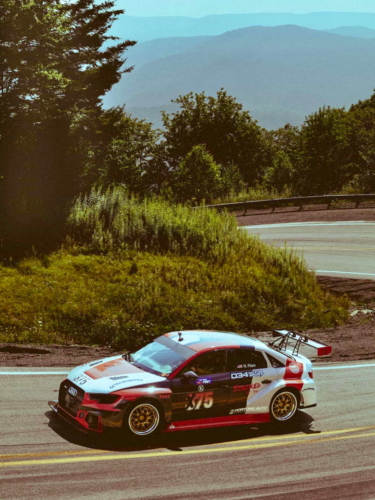 Our submission for @034motorsport Postemember!
Back at the @westvirginia.hillfest climbing @snowshoemtn main drive!
📸: @appalachianautolens
#audi #audirs #audirs3 #audiquattro #flommotorsports #stackedautohaus #forgelinewheels #forgeline #getstacked #audiclubna #034motorsport #drive034 #essexracing #apracing #extraordinariescustomsandcollision #extraordinaries #carbonfiber #fortuneauto #fortuneautousa #rowemotoroil #rowe #ngksparkplugs #ngk #westvirginiahillfest #hillclimb