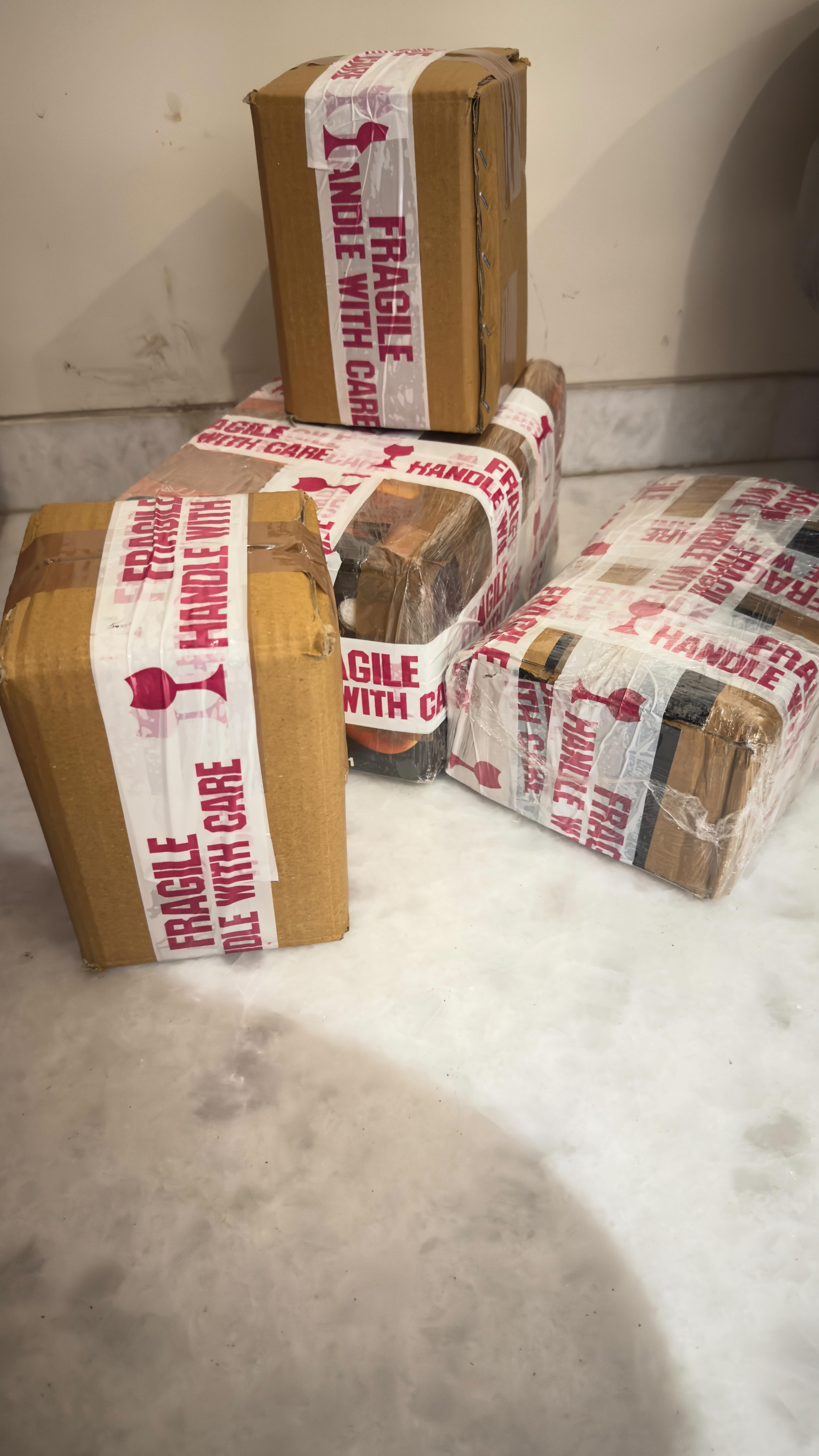A little sneak peak how we deliver and pack our orders.
We ensure that our orders are packed properly with outmost hygiene and safety.
#packaging #teamworkmakesthedreamwork #pickle