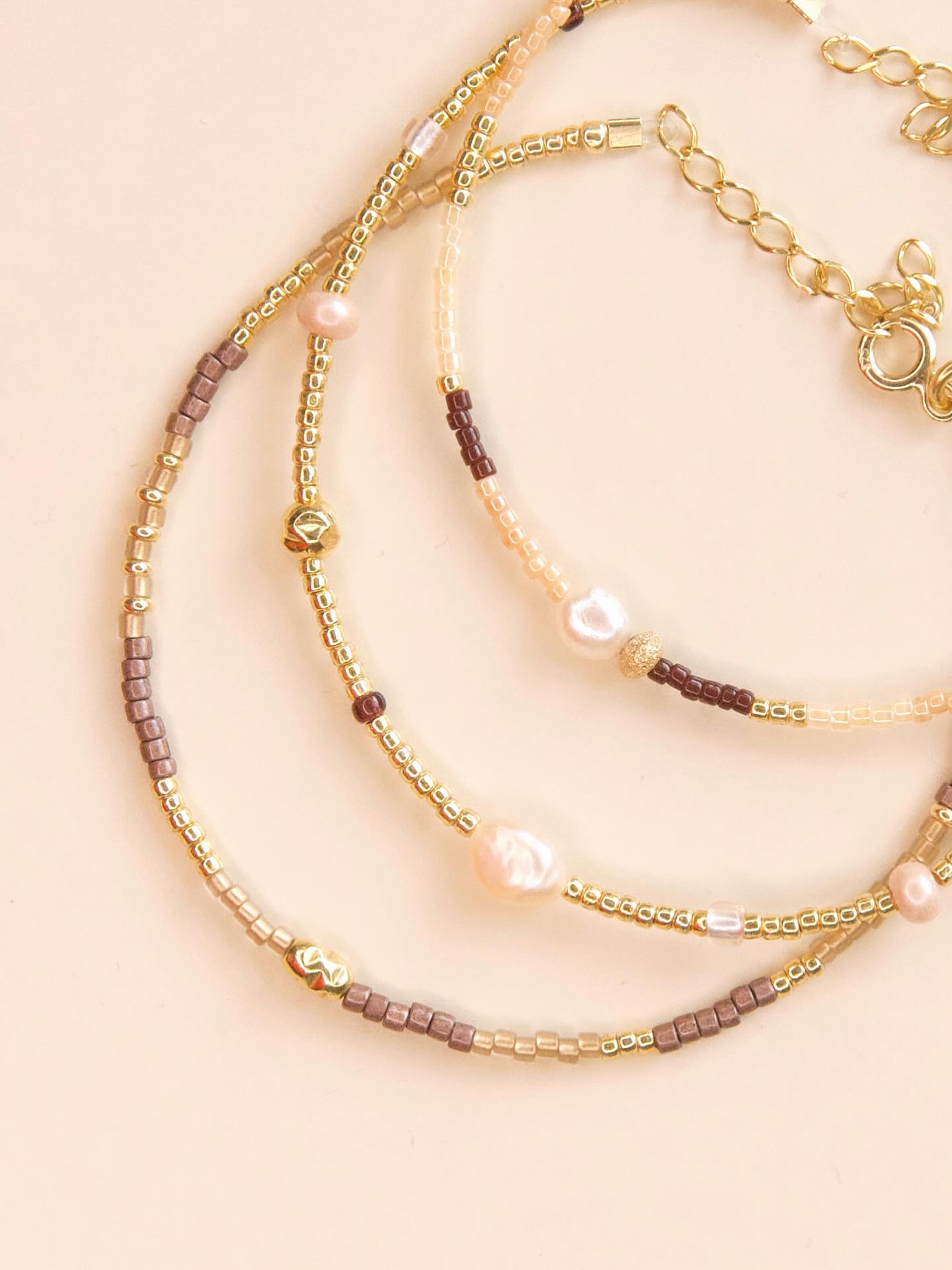 Just a small glimpse of what’s coming in the new collection 💫
#comingsoon 🫶