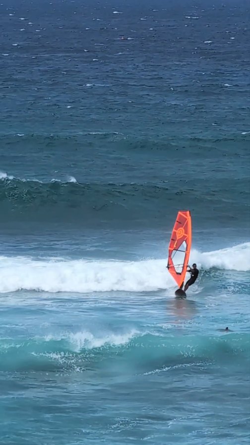 Driveby Views ๐ Paia, Hawaii ๐ด
#Sail #Surf #Hawaii #Vibes #View #ViewsForDays #travel