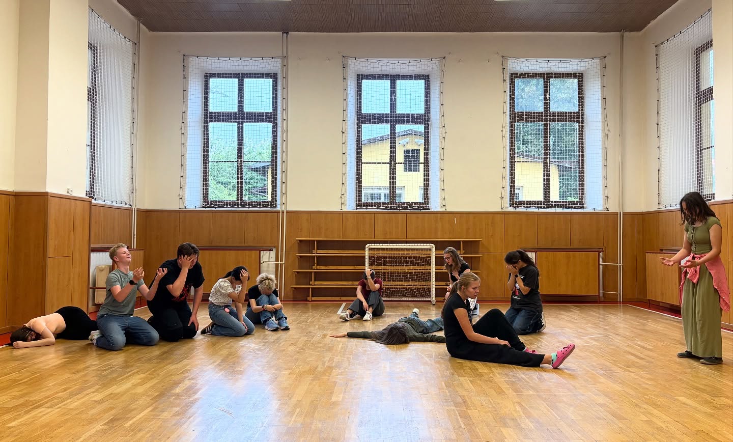 Dva měsíce bez francouzského divadla vs. první schůzka v září 💓