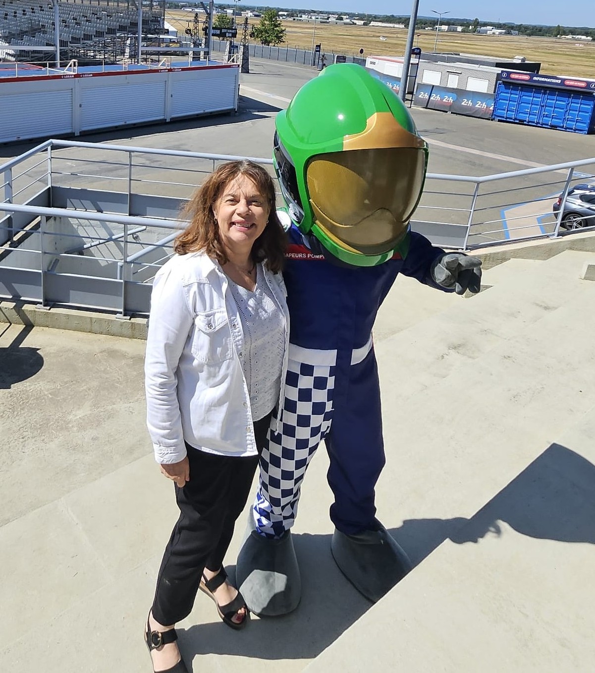 🔥 Le compte à rebours est lancé pour le 131ᵉ Congrès National des Sapeurs-Pompiers de France ! 🔥
Du 8 au 10 octobre 2025, le cabinet GCR Organisation sera présent au 131ᵉ Congrès National des Sapeurs-Pompiers de France au Mans.
Et en avant-première… 🤫
Nous avons eu la chance de découvrir la mascotte officielle #pompilote !
Vous la retrouverez sur place pour mettre l’ambiance et partager des moments uniques avec vous.
📍 Centre des Expositions du Mans – Stand D24, Hall C
📅 8 au 10 octobre 2025
Animations, rencontres et innovations vous attendent tout au long de l’événement !
On a hâte d’y être… et vous ? 😃
Retrouvez l’ensemble de nos formations sur notre site 👉 https://www.gcrorganisation.com/sapeur-pompier
#congrèsnationaldessapeurspompiersdefrance #CNSPF2025 #congrèspompiers2025 #sapeurspompiers #LeMans2025 #CircuitBugatti #SDIS #préventionincendie #FeuxDeForêt #gestiondecrise #fédérationnationaledessapeurspompiersdefrance #Formation #pompiers #LeMans #gcrorganisation #pompilote #sécuritécivile #innovation