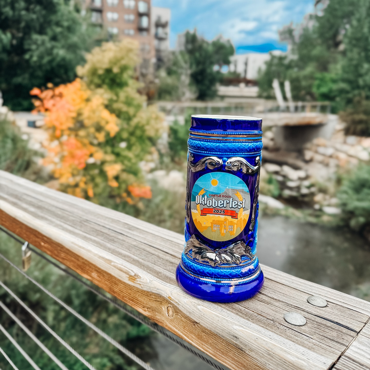 OKTOBERFEST STEINS HAVE ARRIVED 🍺
How to get your commemorative 2025 Castle Rock Oktoberfest stein:
📍 Head to Wilcox Square (Fourth & Wilcox)
📅 on Saturday, 9/20 at 12:30p
💰 Be ready to pay $38 for this beauty of a stein
🍺 that comes with a drink token ($8 value)
🎵 Head to the main stage by 1:00p with your stein
🍻 for a keg tapping and toast!
☀️ Enjoy the fest on Saturday 9/20, 1-9p
We can’t wait to raise a glass and share EIN PROSIT with you! 🇩🇪