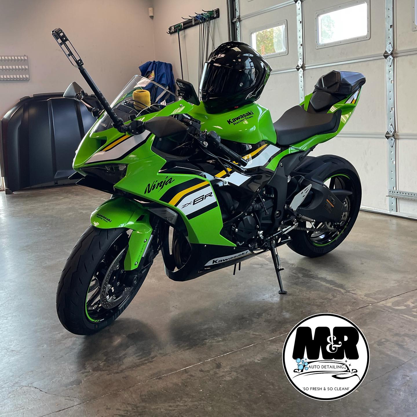 The weekend is here and this motorcycle is street & showroom ready! We detailed the bike and helmet. Upkeep and maintenance is easier than waiting till it gets completely dirty.
#mandrautodetailing #dallas #plano #dfw #kawasaki #kawasakininja #kawasakizx6r #ninjazx6r #motorcycle #motorcycles #dallastexas #dallastx #dtx #streetbike #planotx #planotexas