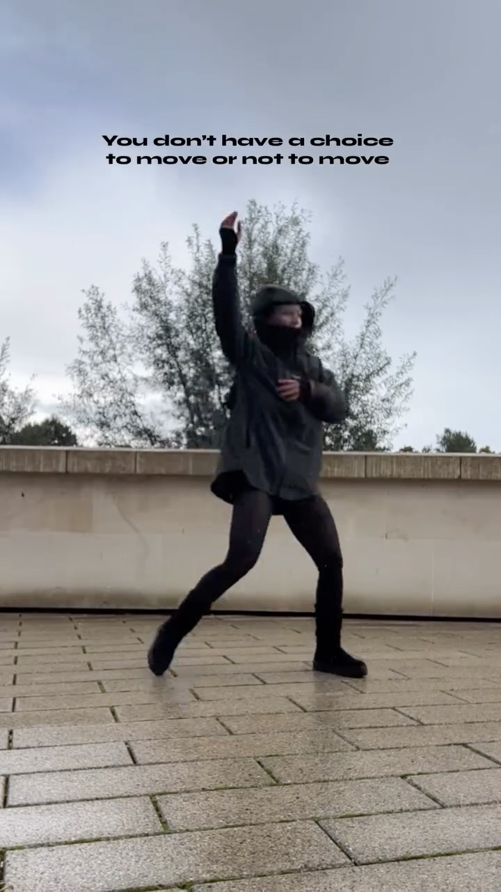 11/09 Everything we do is movement.
Everything around us, moves.
Everything within us, moves.
Our blood
thoughts
mind
breath
action potentials
We don’t have a choice whether to move or not to move.
The only choice is how much and how well.
#movementismedicine
#movementislife
#movebetter
#movementpractice