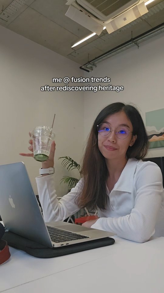 Fusion who? 👁👄👁
#heritage #singaporeheritage #localculture #singaporeculture #heritagefood #foodtok #intangibleculturalheritage #localfood #TingkatTakeaways