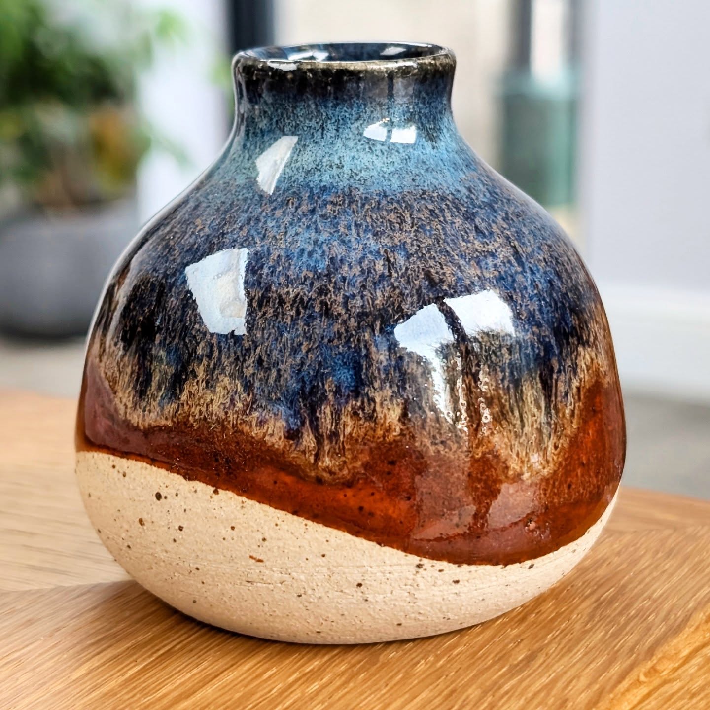 Autumn Glazes 🍂
I've been working on some new autumnal glazes and I'm so excited I get to finally share the results with you.
Here are the top 5 that made the cut - which is your favourite??
#autumn #autumnglazes #glazeparadise