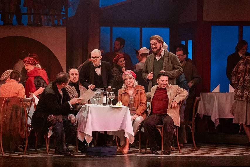 So happy to reunite my friends and colleagues for the first La Bohème of the season. Toi toi toi everyone!
@vanemuine #opera #operasingersofinstagram #soprano #mirjammesak #puccini #new #season #teatervanemuine