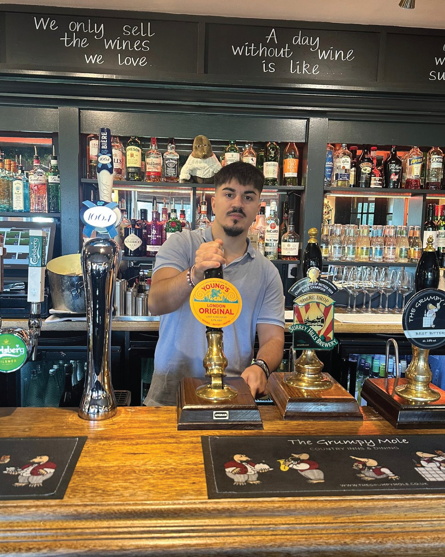 Meet Nek 🫡 Manager | Hospitality Pro | The One You Can Rely On
Nek is the definition of dependable. With a calm, focused presence and a sharp understanding of what it takes to run a great service, he brings consistency, strength, and quiet leadership to the Brockham Grumpy Mole.
💪 Professional through and through
💪 Clear-headed, efficient, and in control
💪 A true team anchor... steady, supportive, and always prepared
Nek approaches every shift with purpose. He reads the room, supports the team without hesitation, and keeps things moving. No drama, no fuss, just someone who knows exactly what needs to happen and makes it work, no matter how busy we are.
Favourite drink? A cold, refreshing cider 🍎
Why Brockham? Because it’s where he gets to do what he does best — lead with clarity, deliver great service, and contribute to something meaningful every day.
He brings structure, support, and real leadership to the team. Calm under pressure, sharp on the floor, and always ready to step in where he’s needed most.
#grumpymolefamily #brockhambrilliance #hospitalitypro #managergoals