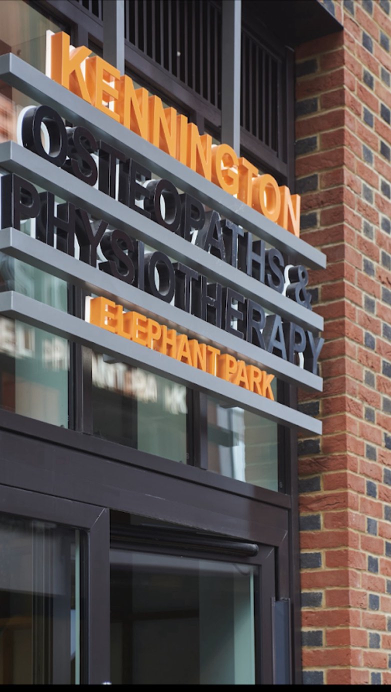 Happy Friday! We’re excited to share a look into our Kennington Osteopaths & Physiotherapy project in Elephant Park 🍀
What was once a large empty space has been transformed into a functional, airy clinic to meet the clients daily needs. The colour palette was deliberately chosen to create a tranquil atmosphere, as well as materials which were sustainable and durable. As a local business we were excited to design this project for a local client.
Client: @kenningtonosteopaths
#weareivystudios #interiordesign #healthandwellness #elephantandcastle