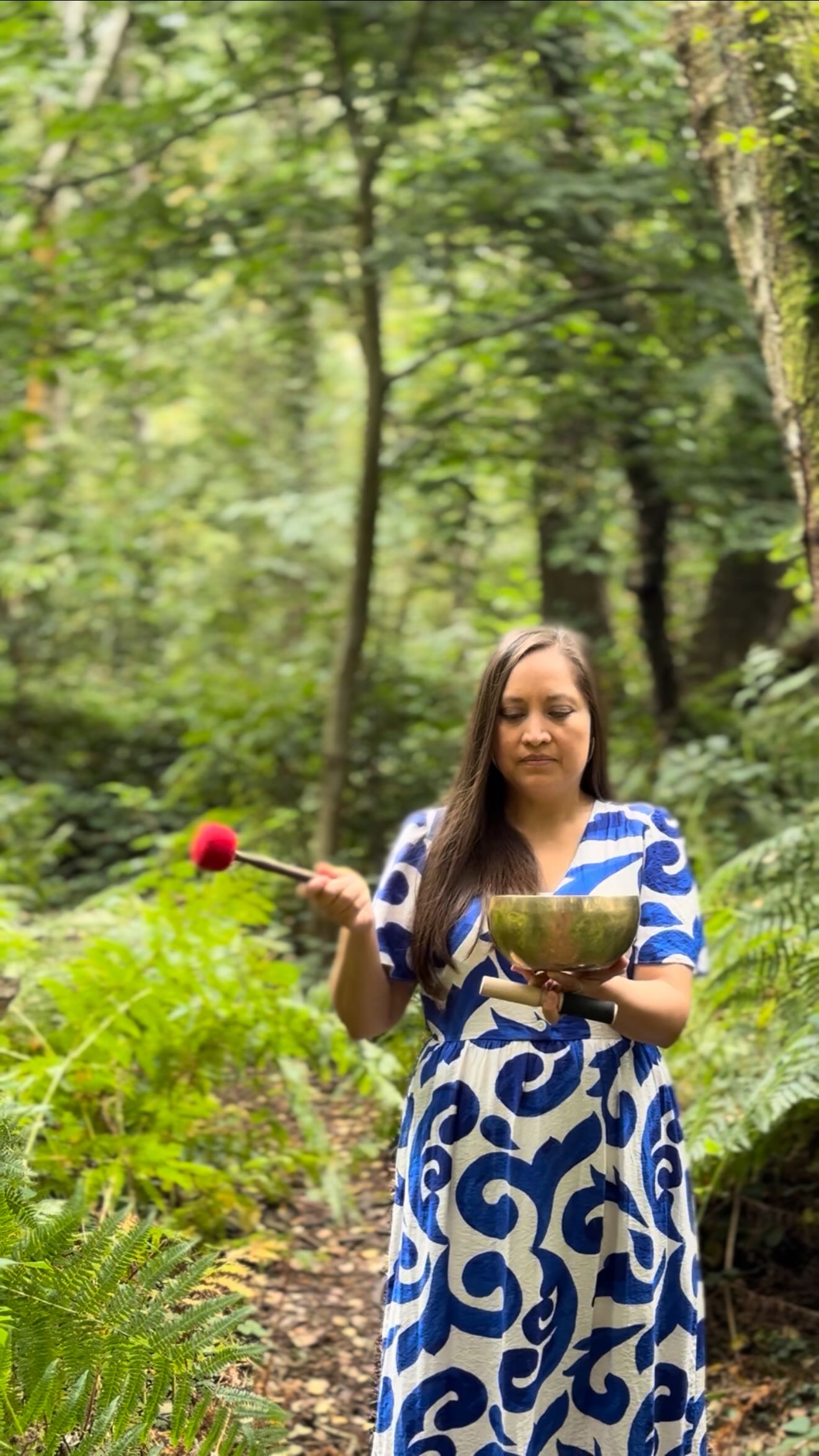 Today was special.
I love working with nature any day, but when Tania played her crystals amongst the trees, while the wind blew and even some drops of rain followed the melody, was juts so magical!
I know I said that a lot in this video, but this is because it felt so so so magical!
Can NOT wait to dive into the edits and to see later on the images and videos we created today free in the wild, reaching out Tania’s dream client hub, so everyone who is meant to can benefit from her gift.
Thank you Tania for being such a beautiful human! So honoured to walk beside you.
From Mexico and Brazil spreading a little bit of Latin America spirit into what we do, today amongst the trees it felt different… almost like going home.
Gracias Tânia! Obrigada.
♥️🧡
