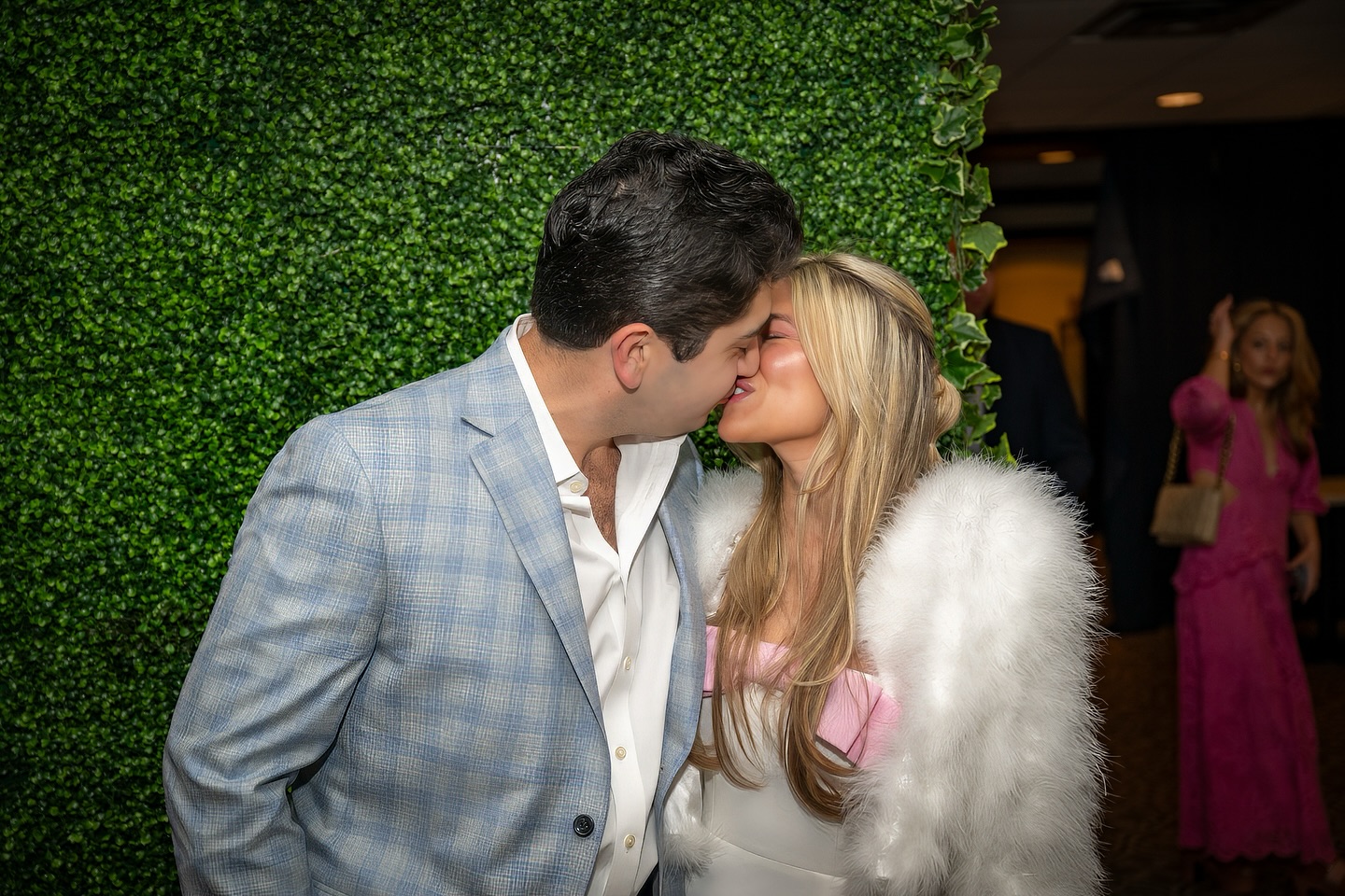 I like rehearsal dinners, the fashion is always way more fun.
#photographer #weddingphotographer #westchester #fairfieldcounty #eventphotographer
