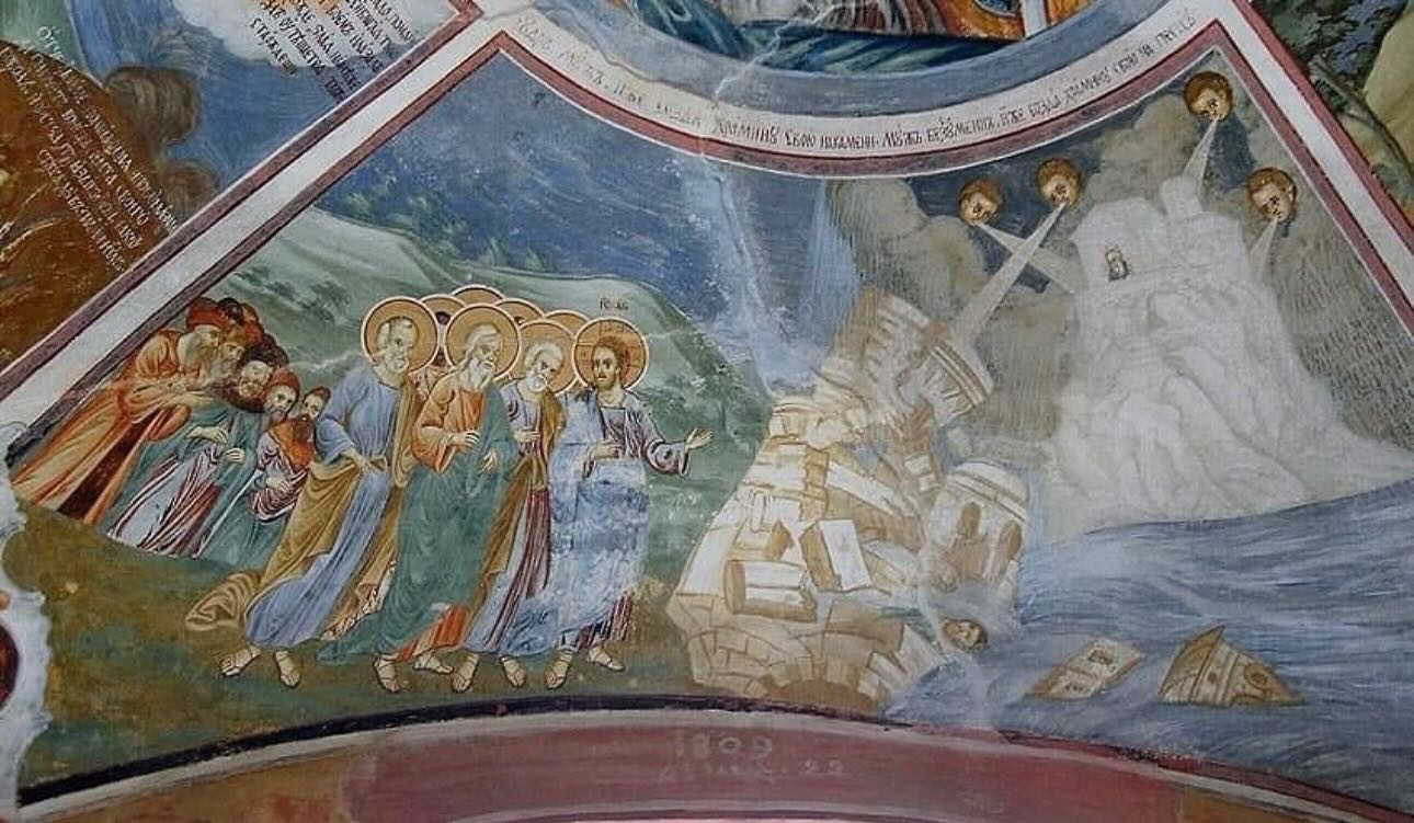 Évangile du treizième dimanche d’été
Celui qui entend les paroles que je vous dis et qui les met en pratique est comparable à un homme sage qui fonde sa maison sur le roc. La pluie est tombée, les fleuves ont débordé, les vents ont soufflé et se sont abattus sur cette maison ; mais elle n’a pas été ébranlée, parce qu’elle reposait sur le roc. Quiconque entend les paroles que je vous dis et ne les met pas en pratique est comparable à un homme qui bâtit sa maison sur le sable. La pluie est tombée, les fleuves ont débordé, les vents ont soufflé et se sont abattus sur cette maison, qui s’est écroulée. Sa ruine fut grande. Quand Ieshu eut fini de parler, il laissa le peuple dans l’admiration de son enseignement, car il enseignait comme quelqu’un qui avait du pouvoir et non comme les scribes et les pharisiens.
Fresque d’icône du monastère d’Hilandari au Mont Athos.
#eglisegnostiqueapostolique