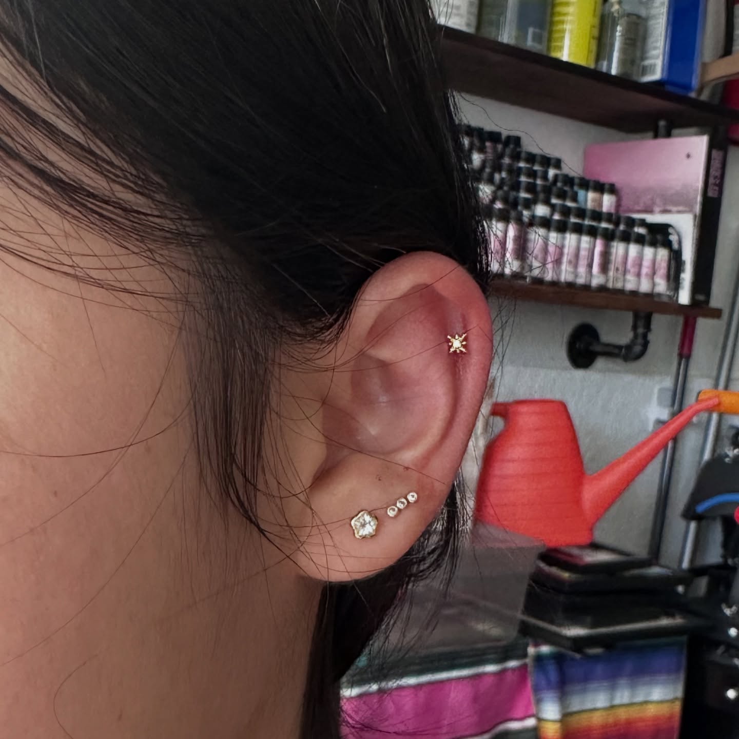 The cutest little stack today.
Come book a piercing with me. I’m bringing back happy hours through the end of the year. Every Wednesday from 4-6, you’ll get 50% off your piercing service plus the cost of jewelry.
Appointments must be booked in advance and require a $25 deposit.
#sanmateo #redwoodcity #burlingame #millbrae #sanbruno