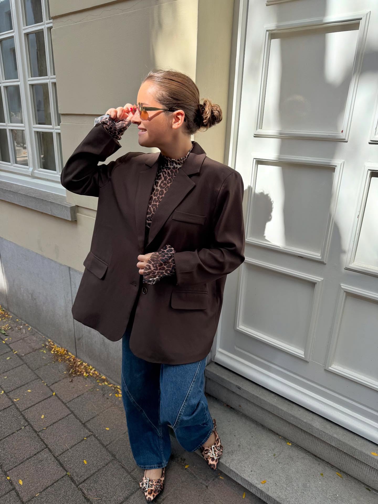 Leopard & dark brown can you come up with a better combo? 🐆🤎
#leopardprint #darkbrown #falloutfitideas #autumn #autumnstyle