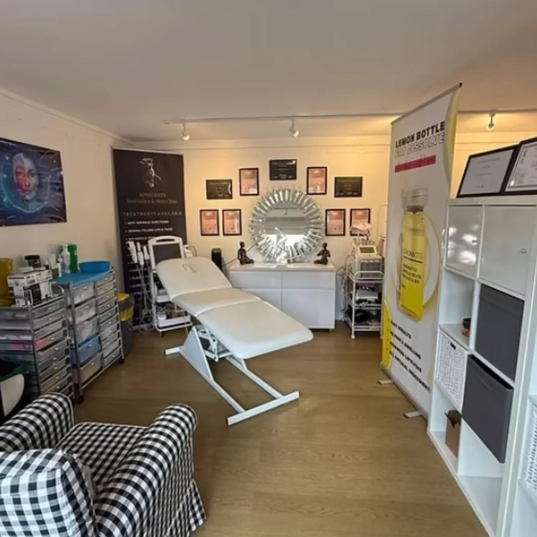 WHERE THE MAGIC HAPPENS!
Welcome to my clinic…..my absolute pride and joy! I remember when I first started out and I
had absolutely no idea how to build or run my own clinic, so I have to say im pretty proud of myself for what I have achieved so far with my business!
Thankyou to everyone that has supported my journey! Thank you to all my lovely clients who have stuck it out with me and my health problems. Your support means the world to me. If you could share for me that would be amazing. 🙏
For those that haven’t been please find below a list off all I offer. And I hope I will see you sometimes in the near future. ❤️
❤️Anti wrinkle injections
❤️Facial fillers (nose to mouth lines, mouth to chin lines, lips (lips also available as no needle method)!
❤️Skin Boosters - polynucleotide or hyaluronic acid based for hydration and glow, rejuvenation and lift.
❤️HIFU facelift plus fat ablation, skin tightening and vaginal tightening and tissue quality and vaginal health treatments.
❤️Skin tag removals plus lumps and bumps.
❤️Plasma fibroblast for blephorplasty, dark spot removal and skin tightening.
❤️Chemical peels for scarring, large pores, pigmentation or just a general freshen up and glow.
❤️Eye treatments for dark circles, loose skin, bags.
❤️Advanced Botox for teeth grinding, tight neck bands, sweating, back of neck tightness and headaches.
❤️Vitamin injections.
❤️Cellulite and stretch marks
❤️Fat dissolving injections
❤️Hair filler injections (to stimulate new growth)
I am trained in but haven’t yet done semi permanent makeup so I am looking for models at heavily discounted rates for this also to build my portfolio. (Powder brows. Eyeliner. Lip blush). I am nervous about this, but I won’t get experience and get perfect until I practice on models.
#aestheticsaftercare #AESTHETICS #aestheticsclinic #aestheticsukclinic
#aestheticspractitioner
#aesthethetics #crickhowell #crickhowellaesthetics