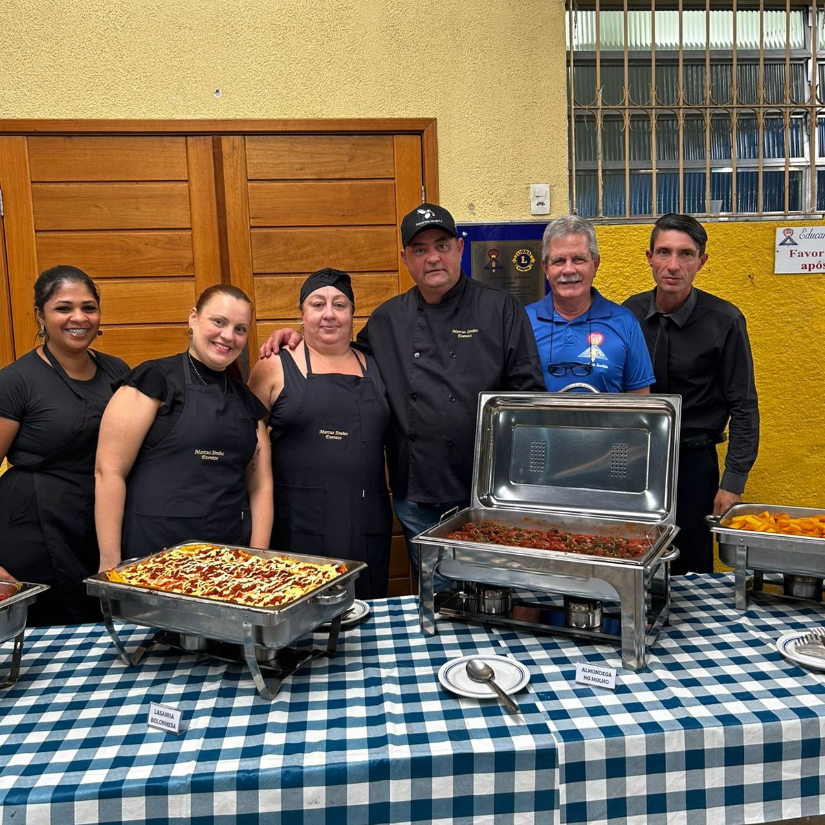 🍝💛 Gratidão que transborda! 💛🍝
O Festival de Massas foi um verdadeiro sucesso, e tudo isso só foi possível graças a VOCÊ que esteve presente! 🙏✨
Cada sorriso, cada abraço, cada momento compartilhado conosco fez deste evento algo inesquecível. Mais do que saborear deliciosas massas, vocês ajudaram a transformar a vida de nossas crianças, que são o motivo de todo o nosso trabalho e dedicação. ❤️
💌 Obrigado por fazer parte desta corrente do bem!
Juntos, mostramos que união, amor e solidariedade podem transformar o mundo, uma ação de cada vez.
#FestivalDeMassas #EducandarioSantista #EventoBeneficente #Gratidão #Solidariedade #TransformandoVidas #CriançasFelizes #juntossomosmaisfortes
