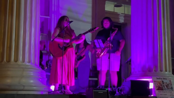 See and Don’t See- Marie Queenie Lyons LIVE @ Barrow Mansion 🎸 @barrowmansionjc #soul #jerseycity