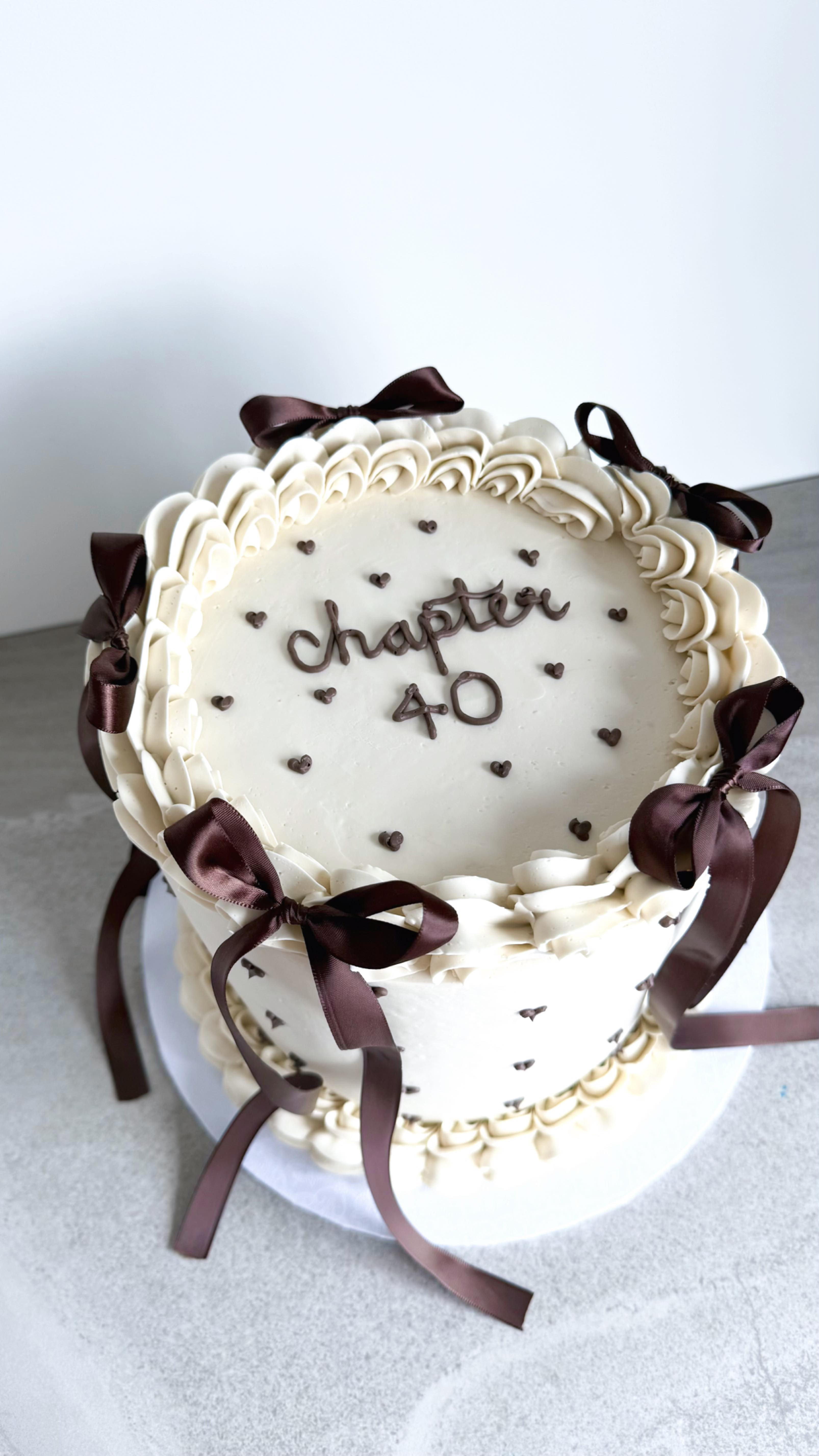 ✨ Here’s a little round-up of some of the cakes I’ve been creating lately! 🎂💖 From buttercream beauties to elegant designs, each one has its own style.
👉 Let me know in the comments below — which one is your fave? ⬇️
#CustomCakes #CakeInspo #ButtercreamCakes #CakesOfInstagram #CakeDesign #SweetTreats #CelebrationCakes #CakeArt #InstaCakes #HomeBaker #CakeLover #PartyInStyle