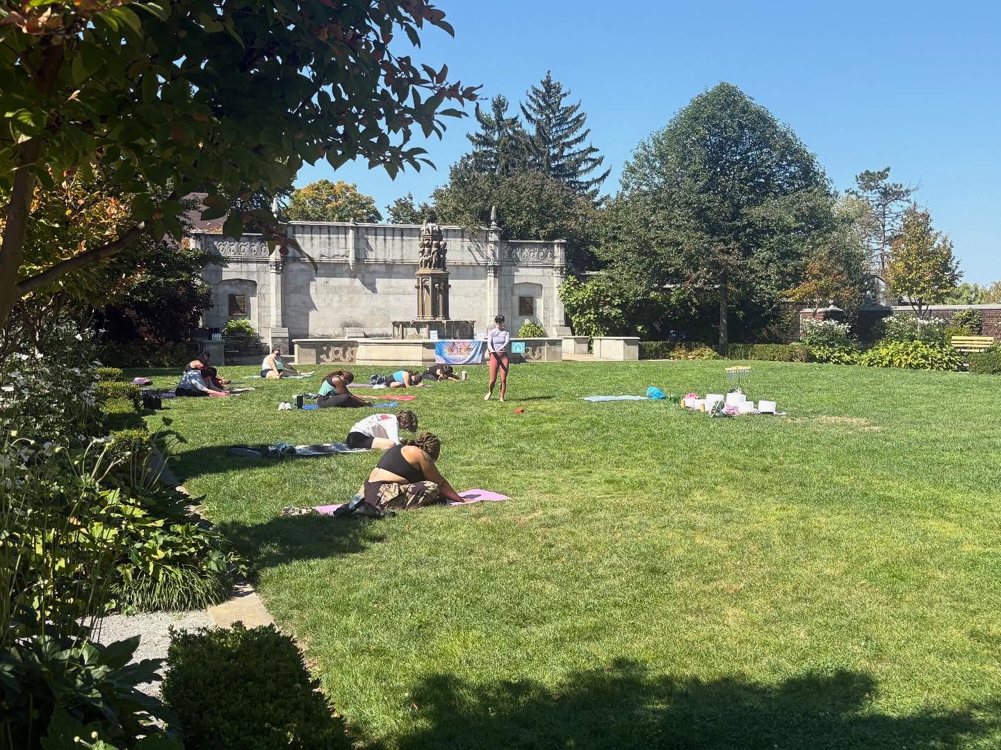 Beyond grateful✨
Many thanks to those who attended Sound and Soul at the Garden💕
Special thanks to @paradigm_expansions and @lindsey.mindful.movements for an incredible Sunday experience 🧘🏽♀️❤️