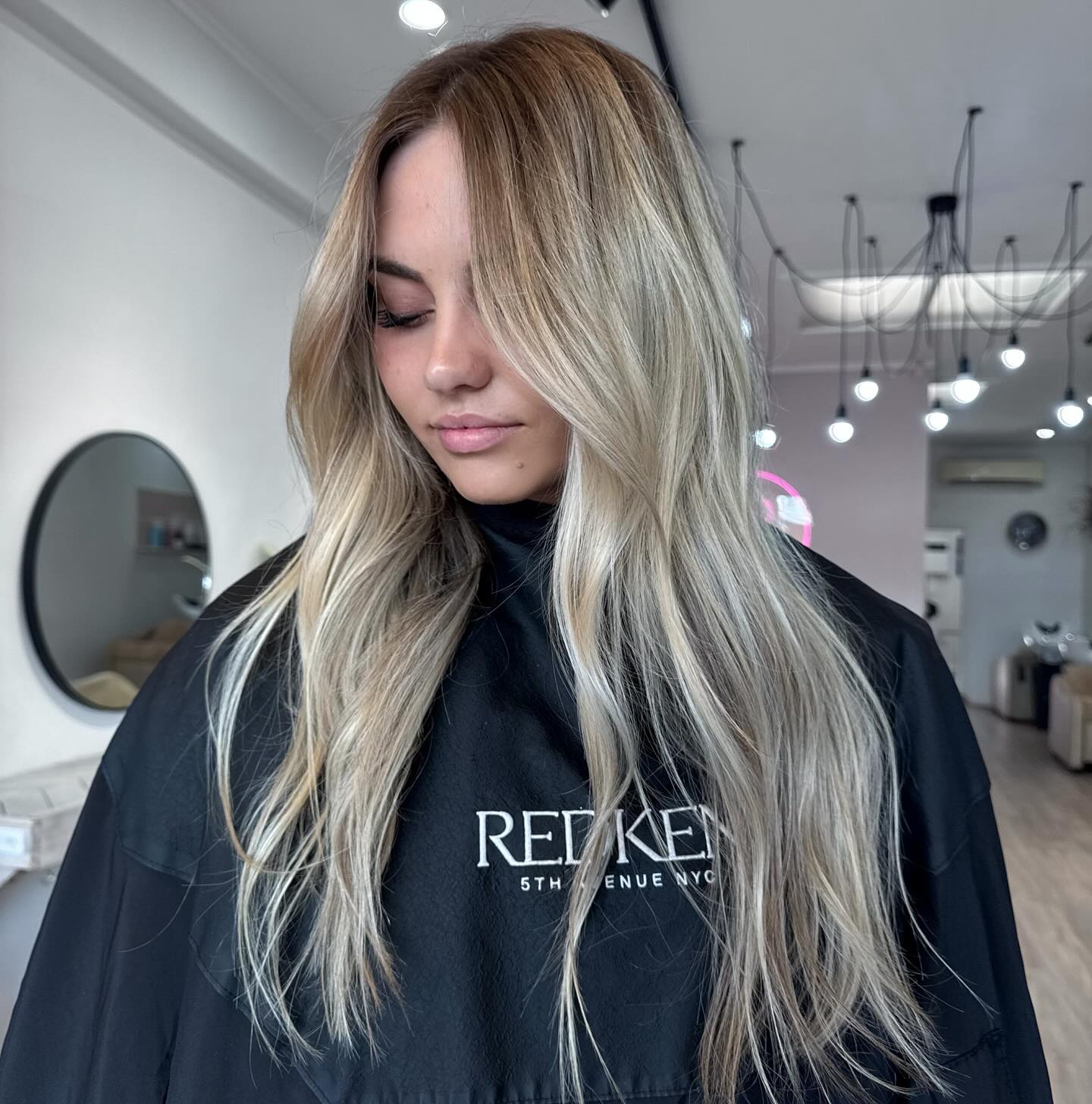 H O N E Y • B L O N D E 🍯