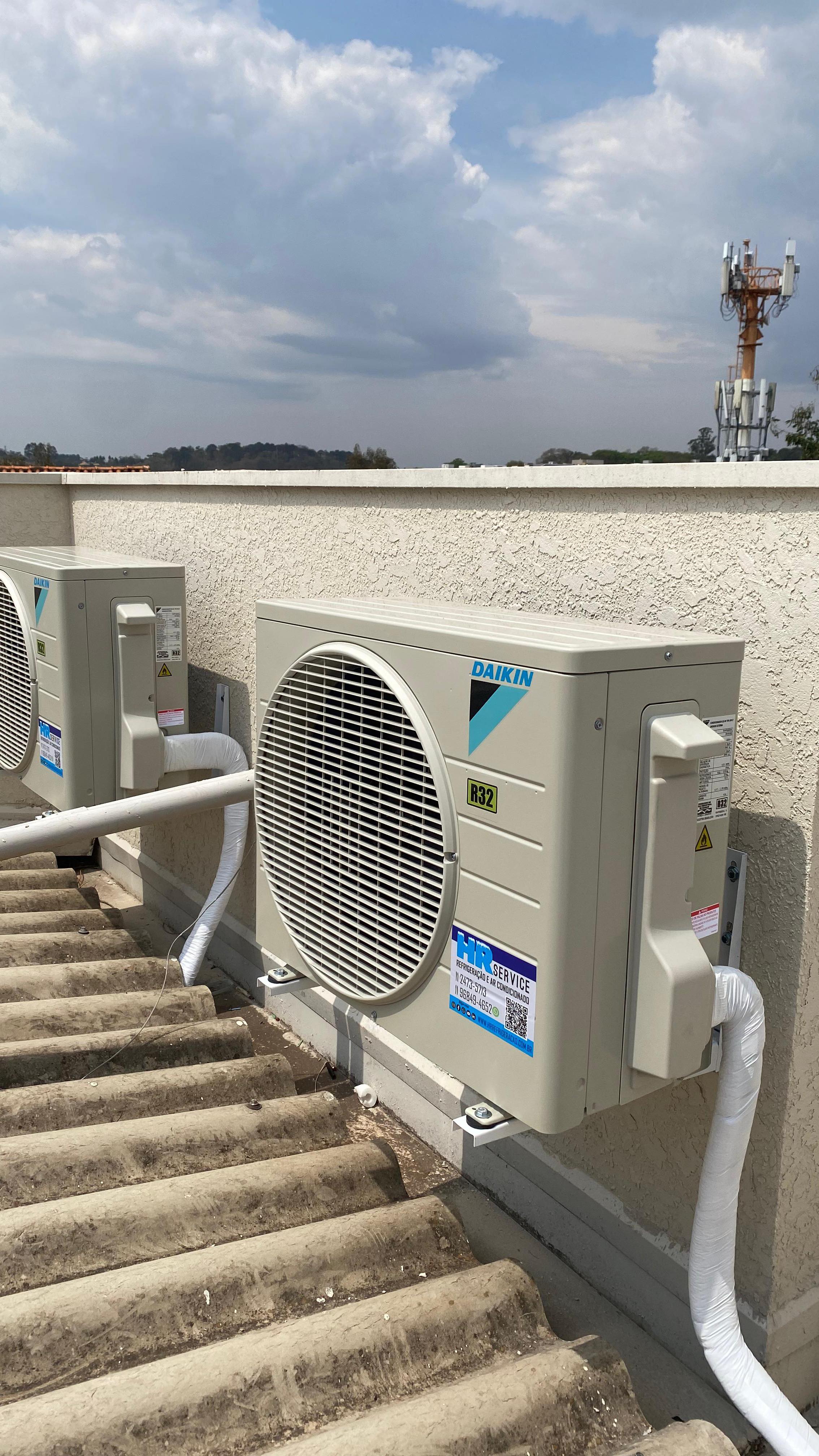 ❄️✨ Instalações que fazem a diferença!
Hoje foram duas Daikin de peso entregando conforto, eficiência e qualidade reconhecida no mundo todo. 💙🌍
Porque climatizar bem é escolher tecnologia e confiança. 🚀🔧
#daikin #climatizacao #conforto #arcondicionado #confortotérmico