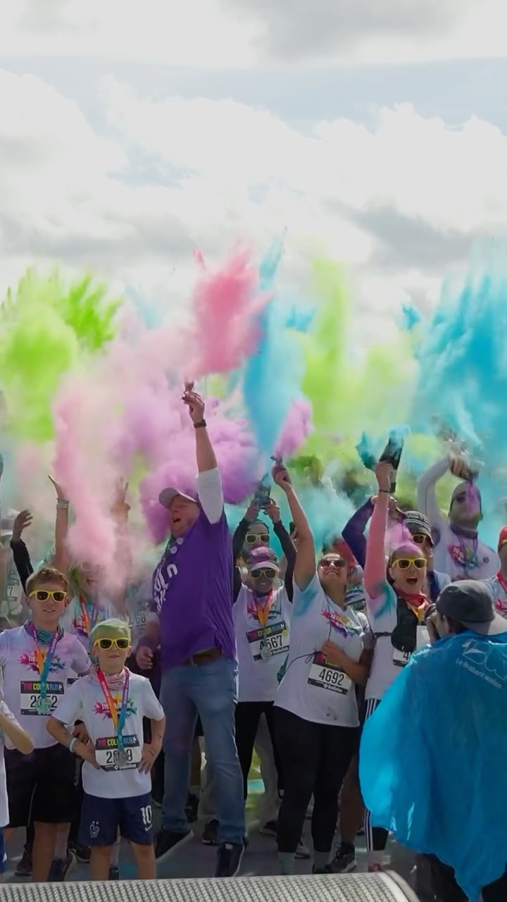We set up the colors, but you brought the magic 🌈 . This is why we do what we do - pure joy on every face we saw today. Thank you Luxembourg!
#TheBaloiseColorRun #ColorRunLuxembourg #TheColorRun #Baloise
