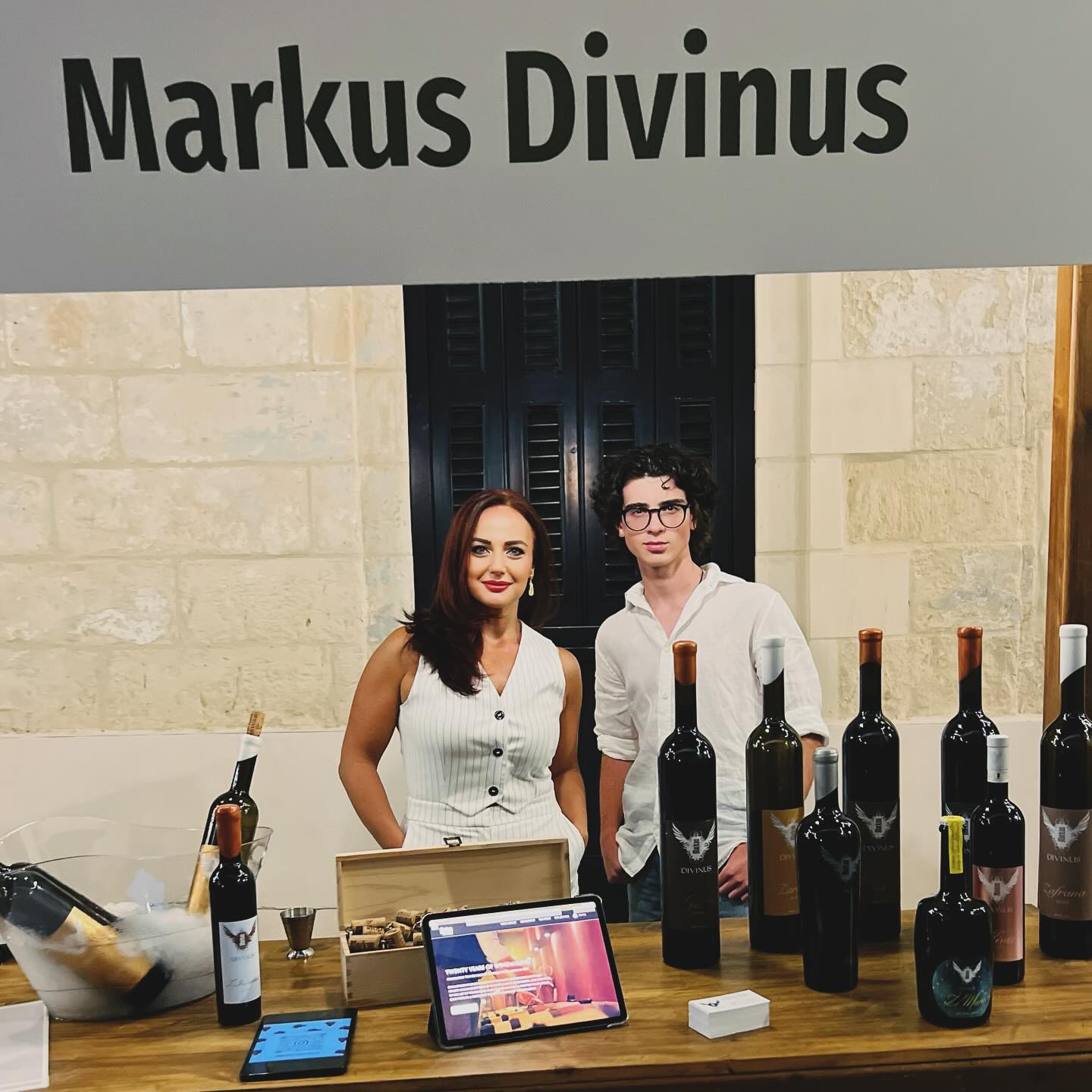 We are proud to have participated in Festa Għeneb 2025 with Zaren – a wine of only 247 bottles, created in honour of a great man who inspired this very event and pioneered the coming together of viticulture and vine-growing education in Malta.
This year’s edition was a refined celebration of our culture, and we are especially honoured that it was held in aid of Dar tal-Providenza, a cause close to many hearts.
A sincere well done to all those involved, and to our fellow wineries who shared their craft. Together, we keep our traditions alive and our culture strong. 🍇🍷