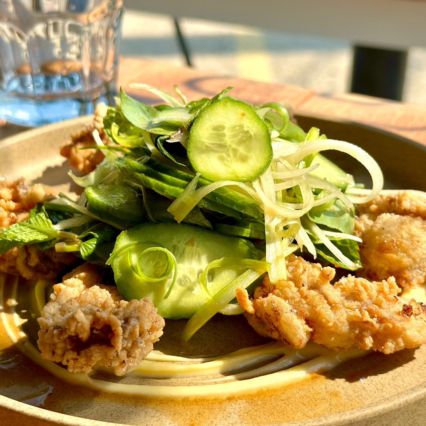 Saints might’ve lost… but you can still win at dinner.
Crispy oysters, fresh cucumbers, and good vibes on the plate tonight at Dr. Jones.
We’re open now — come eat, bring your own bottle (no corkage fee 🍷), and cheer yourself up the right way.
photo Cred: @lanyapcookery