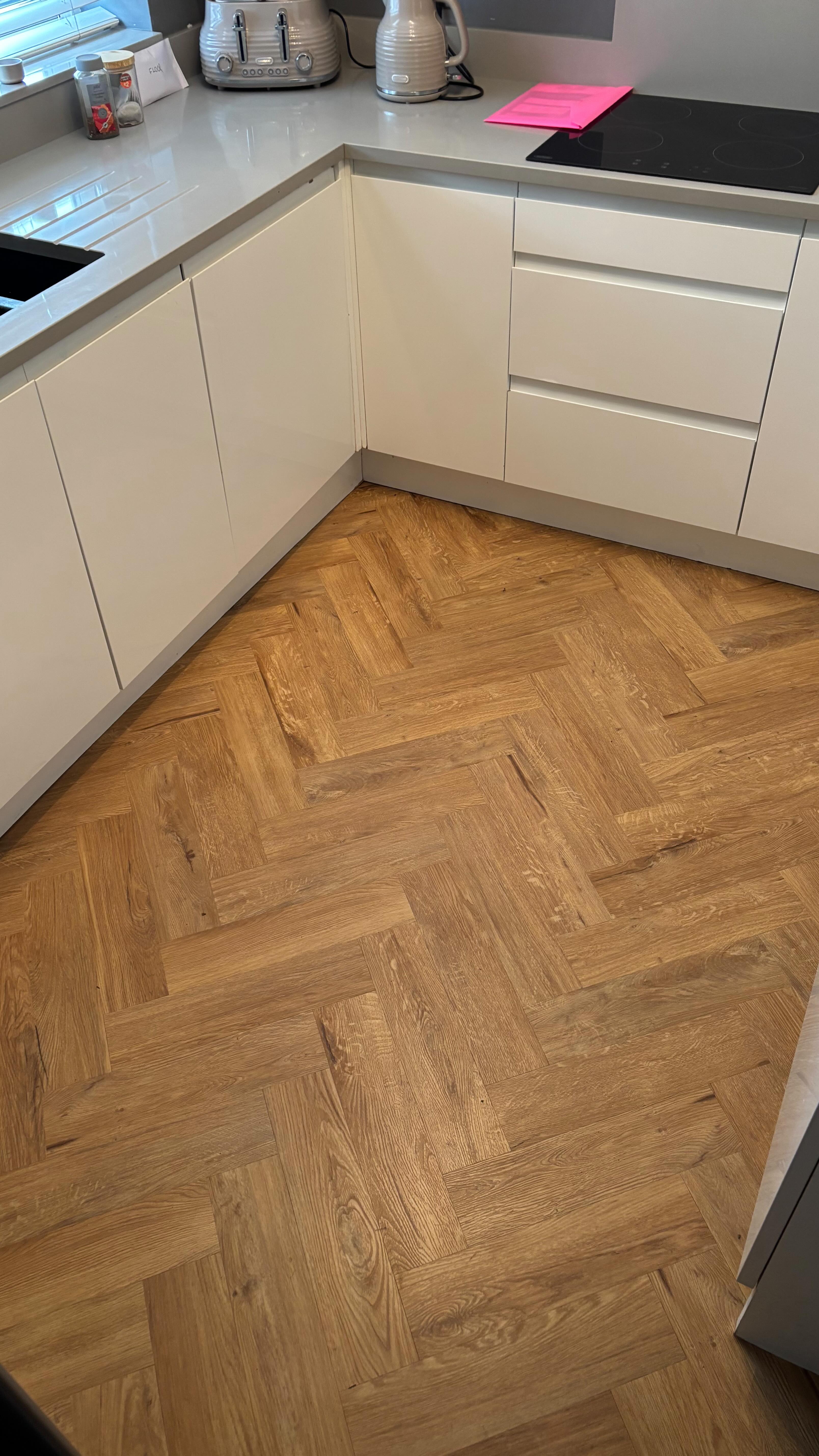 Giving this kitchen a fresh look with @karndean_uk Van Gogh Croftmore Oak. Really brings a warmth to the area ππ»π₯.
#manchesterhomerenovation #manchesterfloorlayers #manchesterlvtfloor #parquetflooring #herringbone #hallwayflooringideas #karndeandesign #manchesterkitchenfitter #manchesterfloorfitter #karndeanflooringmanchester