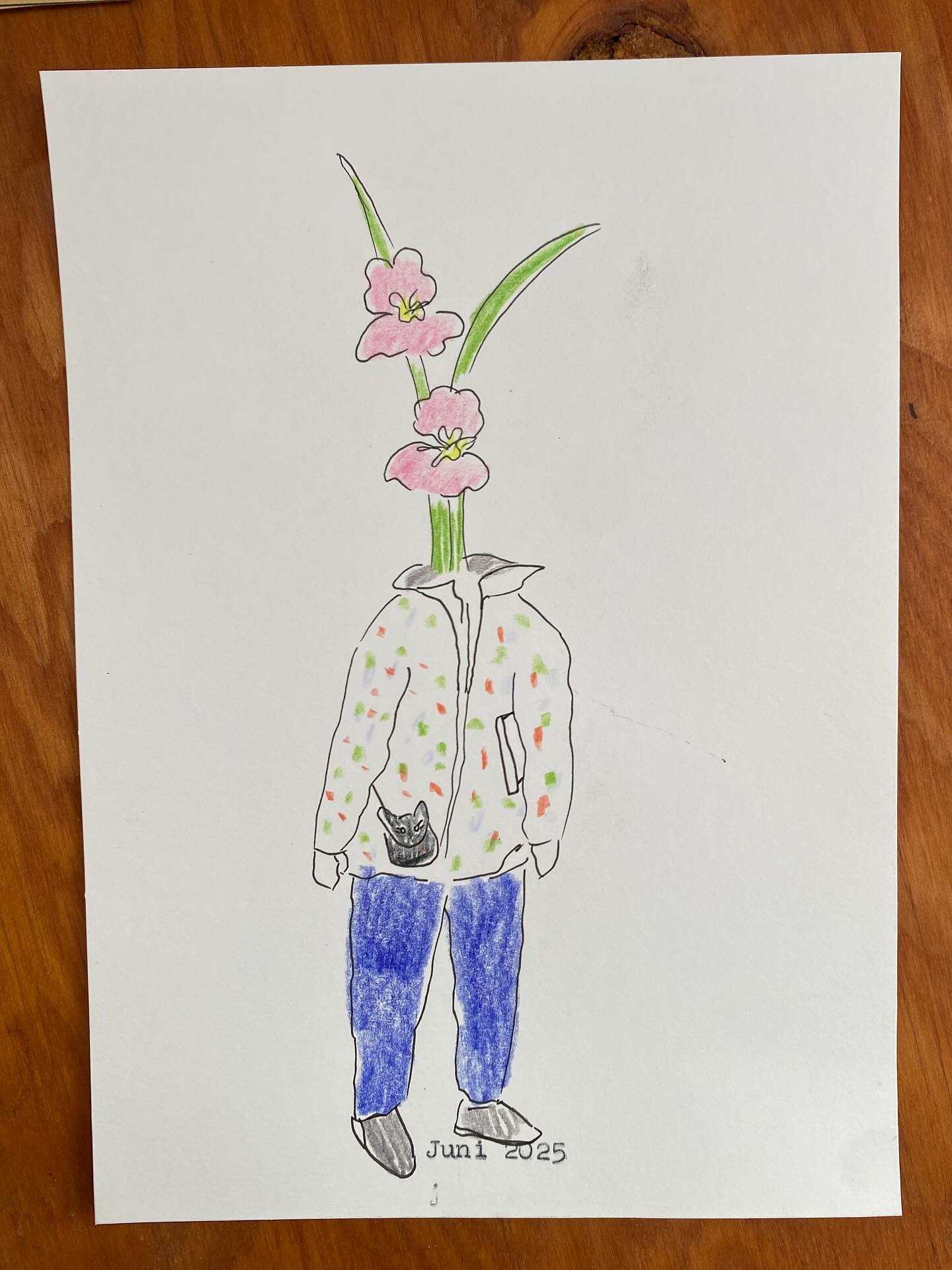 🌺🌸🌻 Favorites from an ongoing summer project I like to call “Drawing People with Flowers Instead of Heads.” 🌻🌸🌺
This has been such a fun offering at markets this summer. To anyone who has let me replace your head with a flower, thank you!
Background on the inspo for this: I’ve spent the summer working at glorious bountiful @woodsmarketgarden and a good part of my time there has been spent caring for and harvesting flowers. I’ve come to the conclusion that flowers are people and people are flowers. So, this project just made sense.
My typewriter (swipe to see her) was a birthday gift from my parents when I was a freshman in high school and is a tool for capturing dreams and poems and names and the whole wide world. It’s a 1928 Smith Corona and is one of my most prized possessions. It’s been great to get her into the sunshine for this project.
I’ll be doing what will likely be the last flower portraits of the season this coming Sunday, 9/21 (fittingly just before the fall equinox) at the @haymakerbunsbtv final SodaPlant Sunday market! Come find me and so many other talented makers at @thesodaplant parking lot from 10 am - 3 pm.