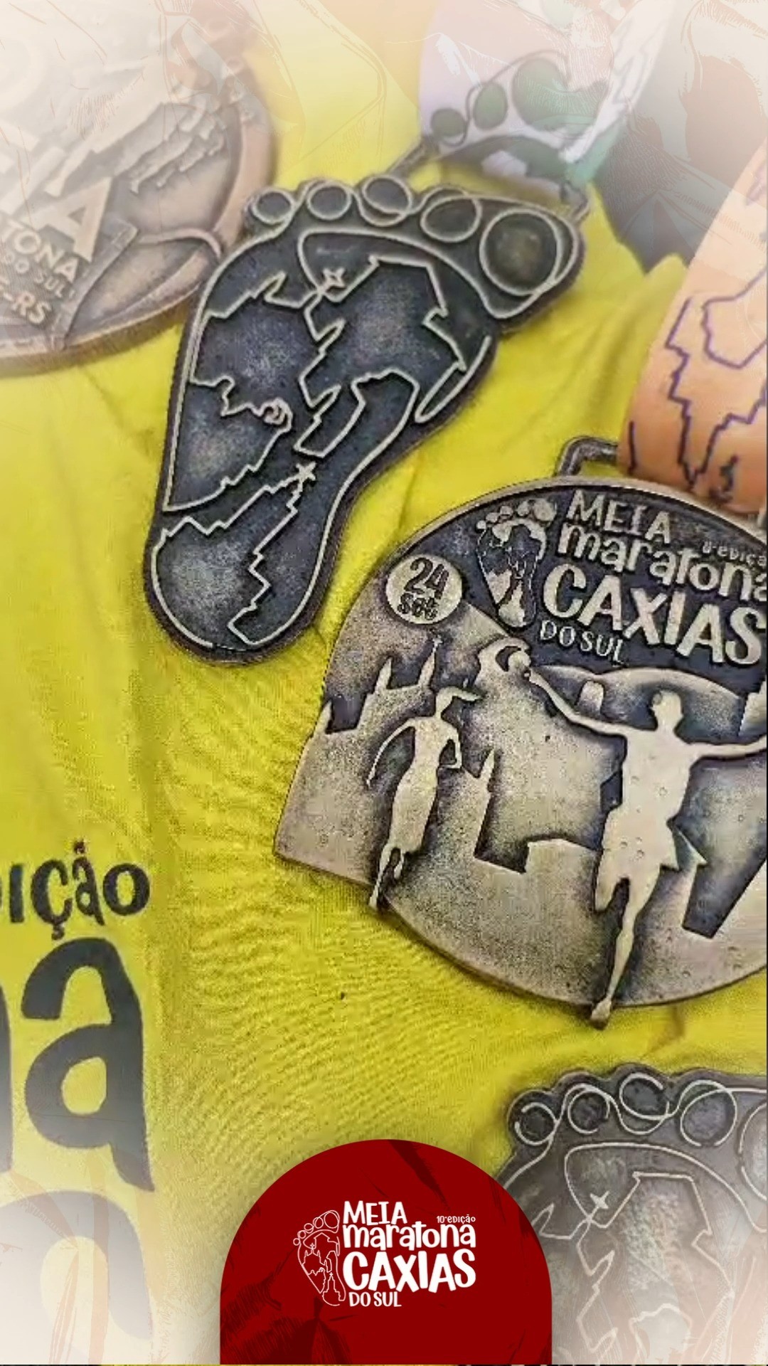 Prepare o coração!
São 10 anos de Meia Maratona de Caxias do Sul!
Uma década de superação, de histórias que nos inspiram e de uma paixão que só cresce.
Nosso legado foi construído com cada passo, com cada sorriso e com a energia de todos vocês.
O nosso presente para essa história épica é uma prova inesquecível!
Traga sua família e venha fazer parte da nossa celebração!
#MeiaMaratonaCaxias #10Anos #CorridaDeRua #Legado #AniversarioMeiaMaratona #VemCorrer