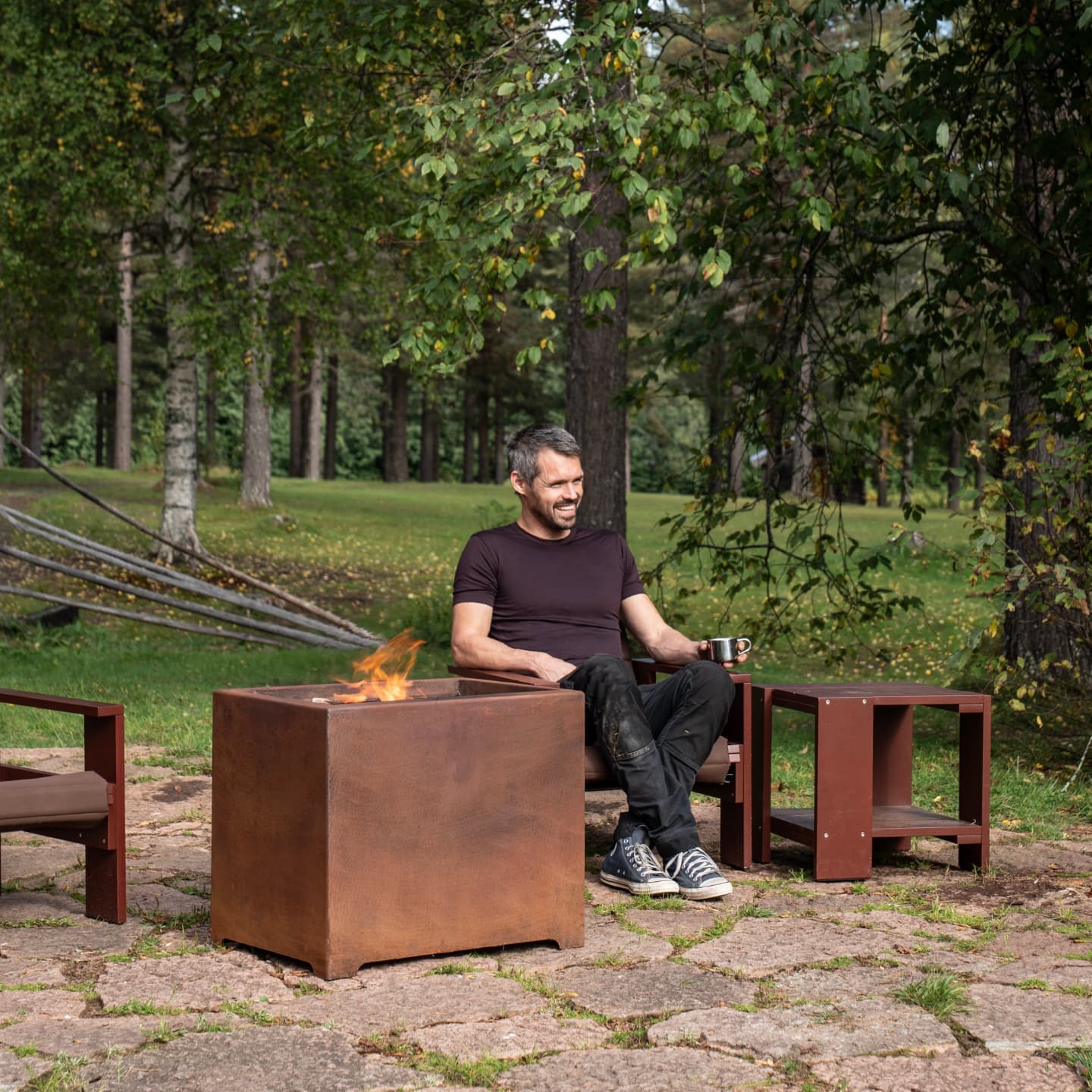 A new Made in Norrlad Product IGNIS by @studio.lf50 is now available in our website with free shipping to all Sweden.
🔥Firepit & grill with cooking grate
✔️Dimensions: Depth 47 × Height 55 × Length 80 cm