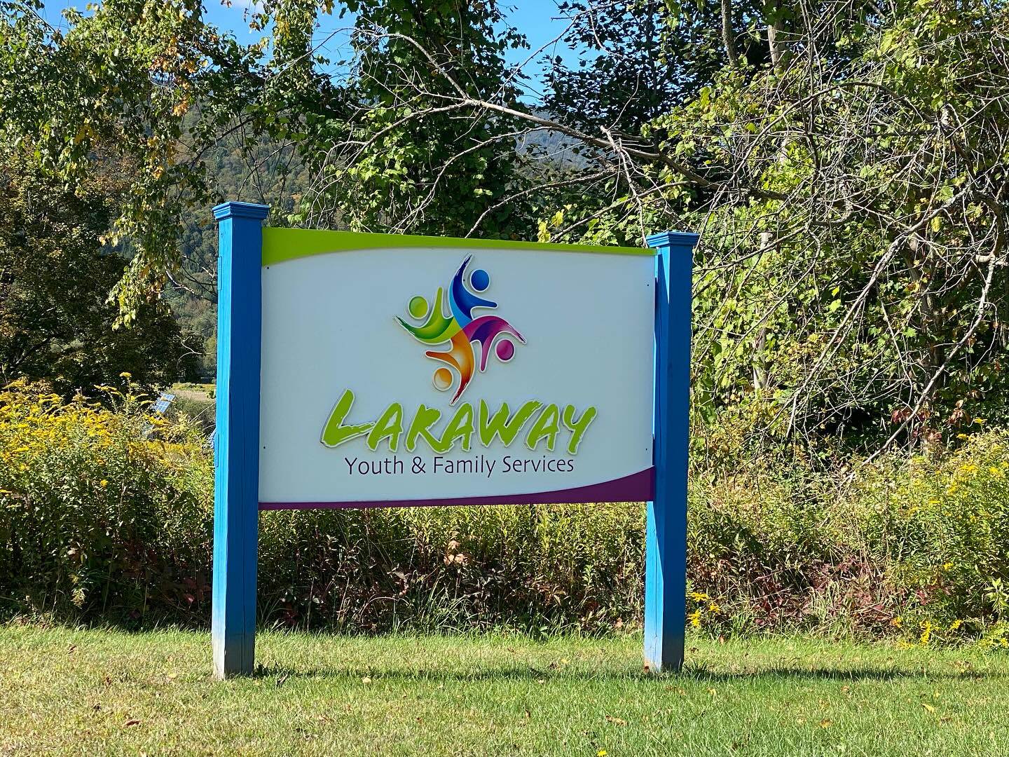 It was a beautiful day to share NorahBeads with students and staff at the Laraway School today. September is Suicide Prevention month. We can all be a part of sharing stories, raising awareness and breaking down the stigma around mental illness and suicide.