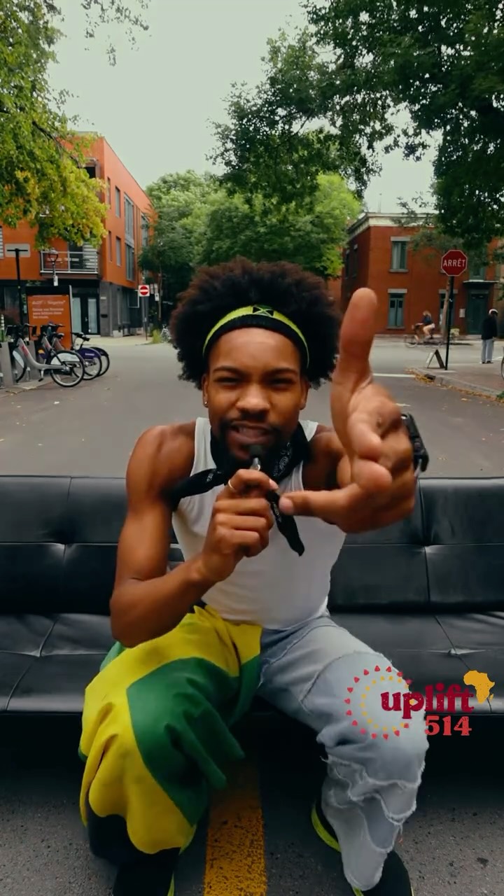 🎥 Nouvelle série : Meet the Teachers ✨
On donne la parole à nos professeurs pour partager leur vision et leur passion.
Premier épisode 👉 @treyprince8 🔥
Il nous parle de ce que représente le dancehall pour lui… et le décrit en 3 mots ‼️
📲 Découvre son entrevue complète dans ce Reel 💚🖤💛
Viens danser avec lui à tous les lundis soirs #mondaymadness !! Réserve ton cours 👉🏾 lien en bio “BOOK NOW”
À ce soir 🫡
Quels seraient tes 3 mots pour décrire la Dancehall ? 🤔💭
#Uplift514 #MeetTheTeachers #DancehallMontreal #AfroUrbanCulture #UpliftFridays