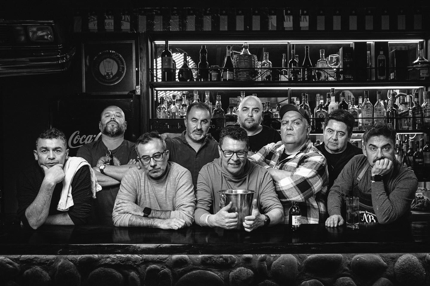 Tremenda invitación que me hizo @alvarobarrientosm a fotografiar este mítico encuentro dieciochero de la @cofradia2019
Que manera de pasarlo bien y comer rico!
Gracias a todos!!! @eugeniomelococina @patoquensecocina @nicocanete_chef @claudioubeda @patocastro82 @hacedordehambre @cokequirogacocina @diego_retamallarios