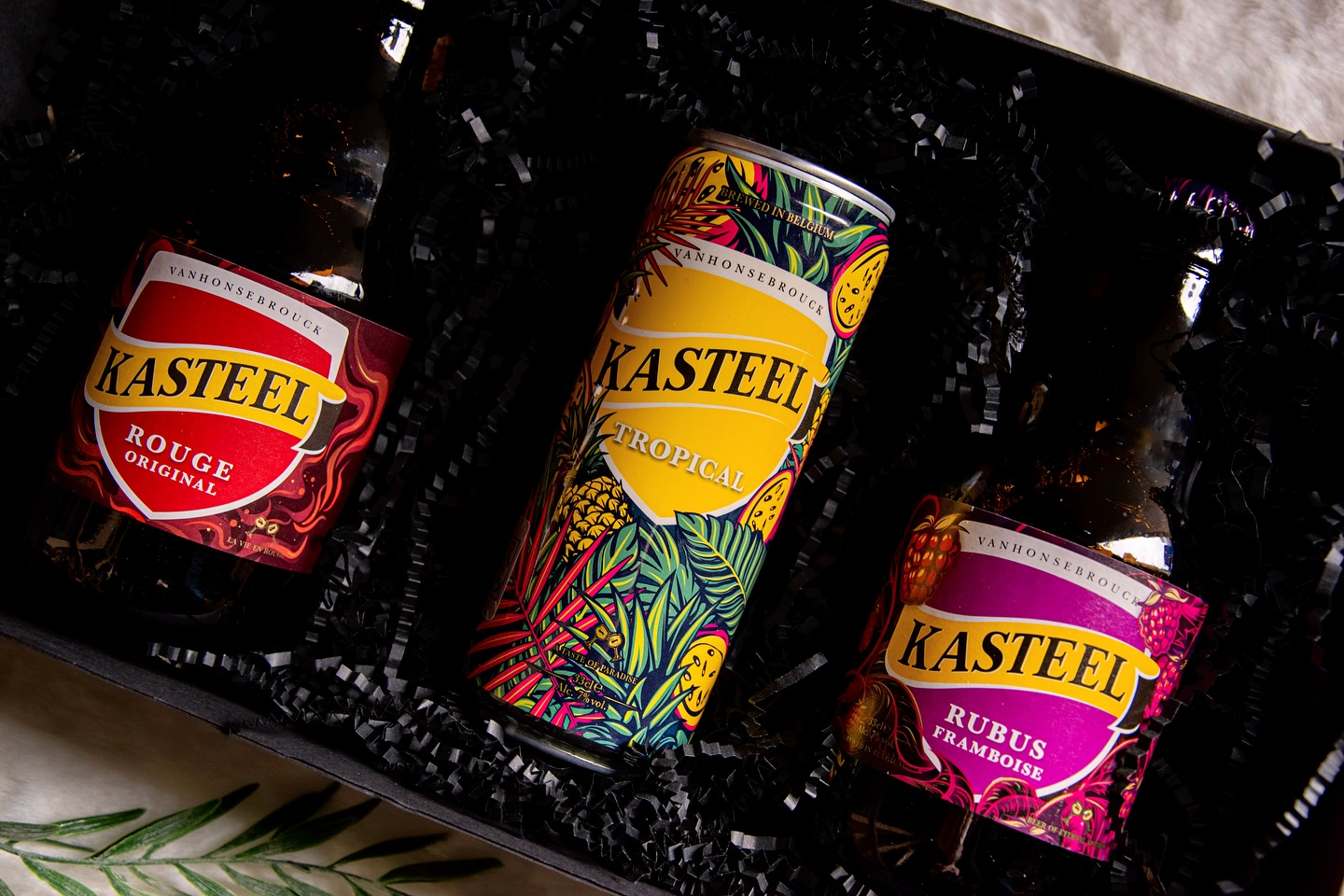 Kas tahaksid sel aastal kinkida midagi uut ja päriselt üllatada? 🎁✨
Kingi maitseelamus – hoolikalt kokku pandud kinkepakid sinu lähedastele või sõpradele.
🍾 Personaalsus: komplekt pannakse kokku sinu soovide järgi.
✨Kvaliteet: šampanja, crémant, cava, prosecco, kvaliteetveinid, maailmaklassi õlled ja siidrid.
🧀 Koostöö Nopriga: Nopri talu käsitööjuustudega sobitatud maitsepaarid.
🌿 Kõigile sobiv: saadaval alkoholivabad ja vegan valikud.
🏷️ Temaatiline pakendilahendus: jõulud, isadepäev, sõbrapäev jms.
🚚 Mugavus: komplekteerime, pakendame ja korraldame tarne kokkuleppel.
📦 Paindlikkus: telli 1 või mitu.
📩 Võta ühendust sõnumi teel või e-kirjaga — lynelly@mulljamaik.ee