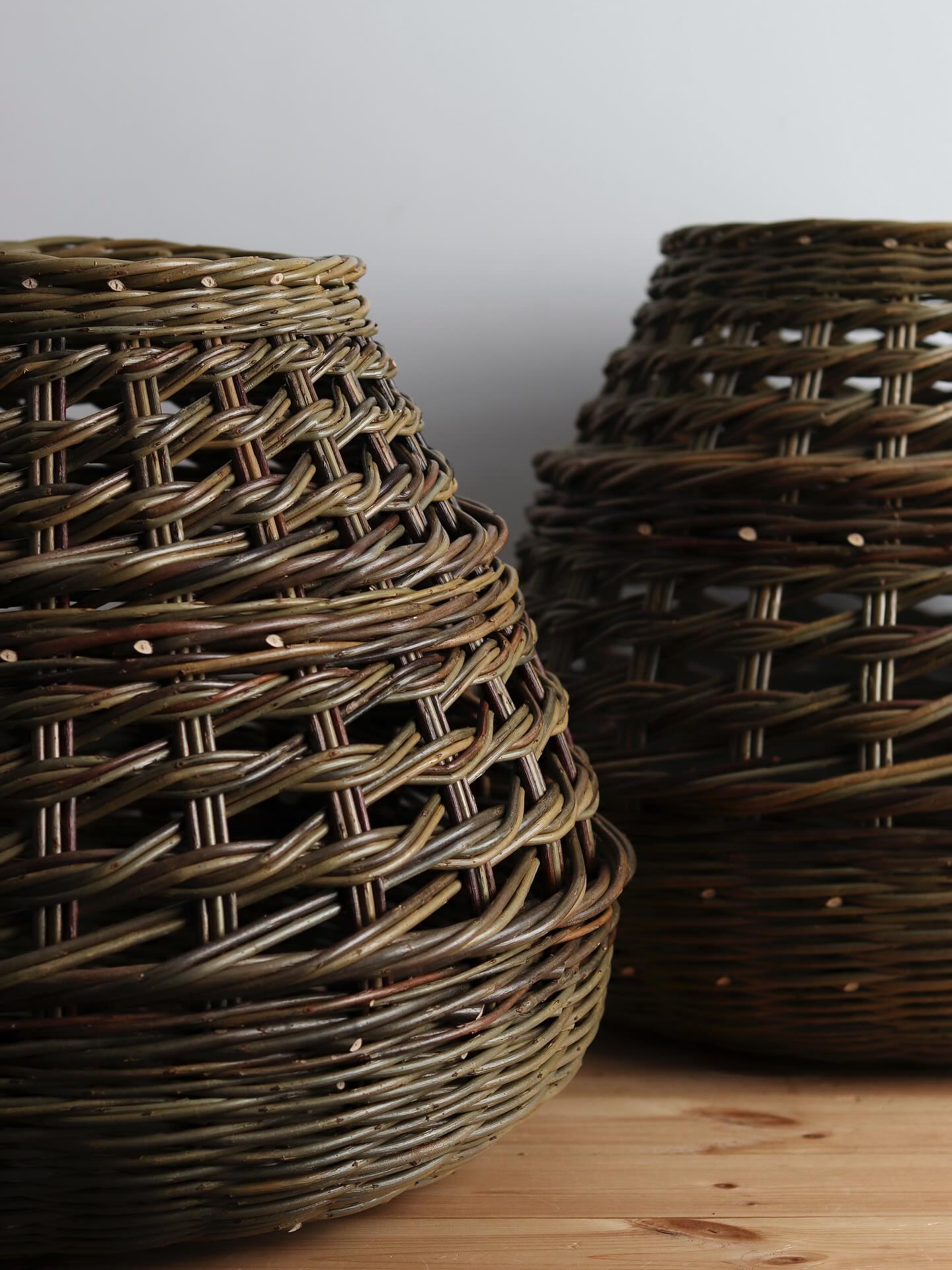 Details from two recently commissioned large Irish weave baskets.
58cm (w) x 46cm (h)