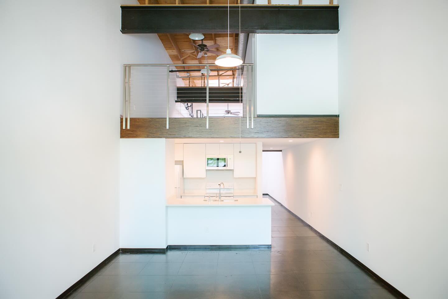 🌟Loft Alert🌟
Coming soon in December, next door to the State Fairgrounds, minutes from Deep Ellum, Santa Fe trail, and more!
📐1453 sq. ft.
🛌1 bed🛁1.5 bathrooms
🪵Exposed wood beams and floors
🚶🏼Walkable to great food and coffee shops
DM us or call to schedule a tour today!
#loft #dallas #loftliving #texasstatefair