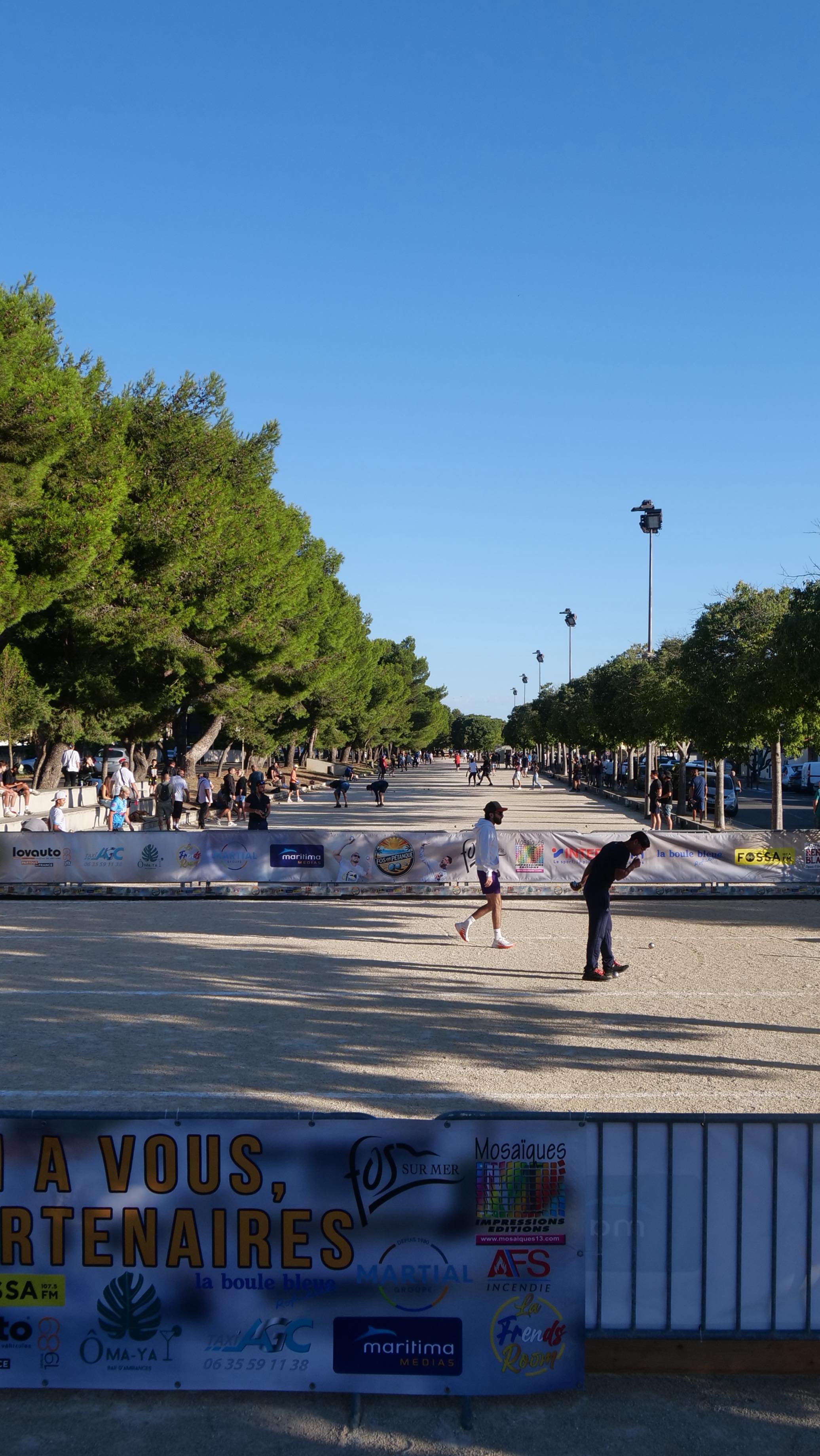 ✨ On revient petit à petit sur cette belle édition de Fos en Pétanque… et quoi de mieux que de commencer par remercier ceux qui nous ont accompagné 🙌
Encore un grand merci à notre partenaire TAXI AGC, présent à nos côtés pour cette édition.
📍 Pour rappel : Basés à Fos-sur-Mer, ils vous offrent confort, rapidité et fiabilité pour tous vos trajets.
📞 06 35 59 11 38
🌐 taxi-agc.fr
Un service noté ⭐️⭐️⭐️⭐️⭐️ par leurs clients, qui reflète leur professionnalisme et leur proximité 👌
Merci à eux d’avoir fait partie de l’aventure 💛
#fosenpetanque #fossurmer #petanque #concoursdepetanque