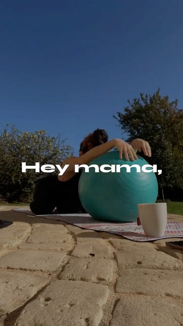 . YOGA PRÉNATAL .
1h15 rien que pour toi. Une pause dans ta semaine. Un moment de connexion à ton bébé. Un temps focus sur cette grossesse. Un espace où déposer tes doutes et partager tes joies. Un petit groupe de femmes qui vivent la même étape que toi. Un lieu ressource. De la confiance, du mouvement et de la détente.
C’est ce que je te propose chaque jeudi à 12h15, à l’Espace Santerra à la Croix.
Lien d’inscription directement dans ma bio 👆🏼
—————-
Je suis Raphaèle professeure de yoga périnatal et doula. J’accompagne les femmes depuis 2018 pour vivre une grossesse en conscience et une naissance en confiance.
#yogalyon #yogaprenatal #yogaprenatallyon #yogaprénatallyon #yogaprenatallyon4 #Lyon #croixrousse