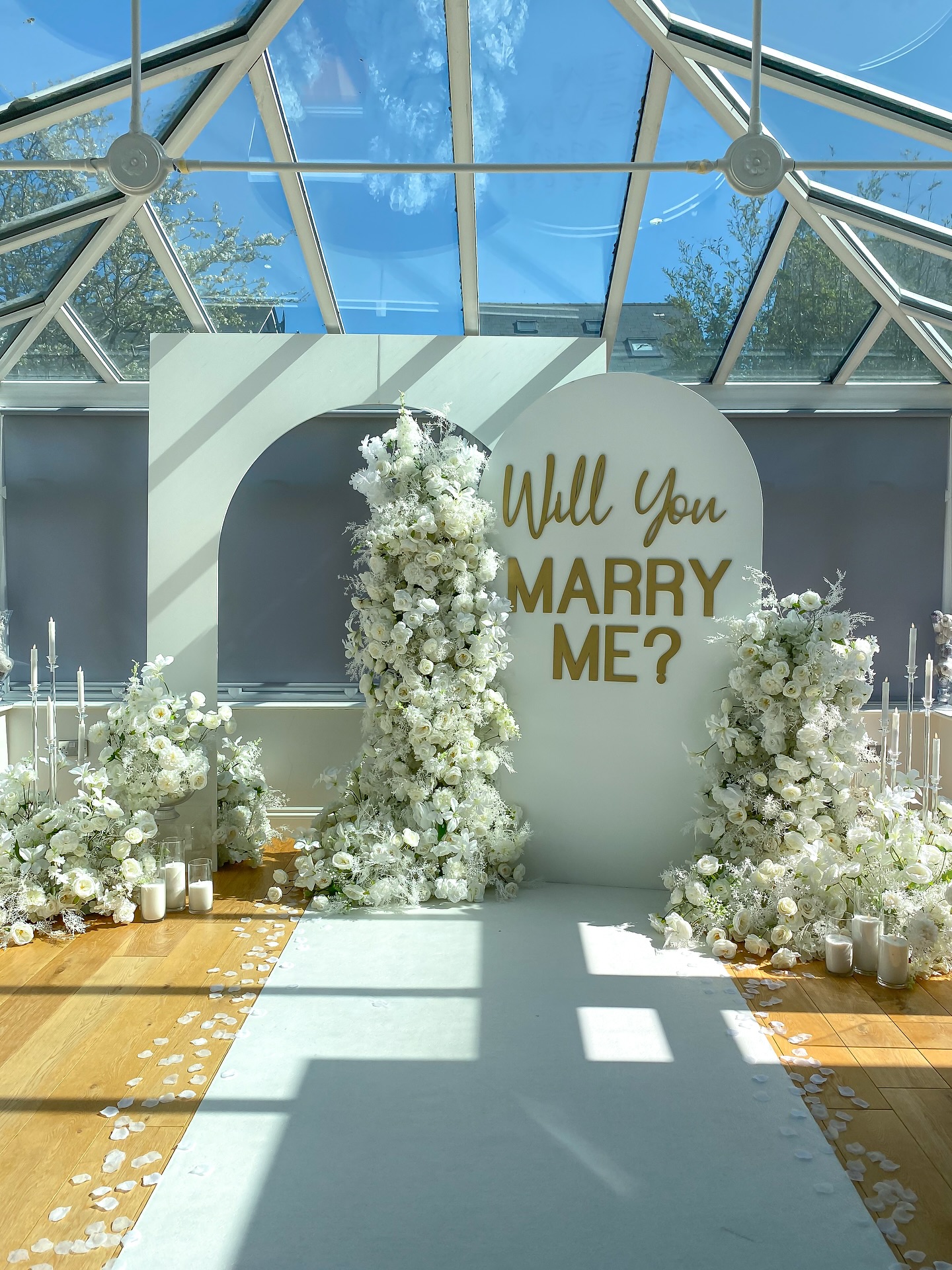 A dreamy proposal💍
We brought this couple’s dream proposal to life with roses, candlelight and a setting made for forever✨
#ProposalIdeas #willyoumarryme #EngagementDecor #CloudSixtyEvents #propsaldecor