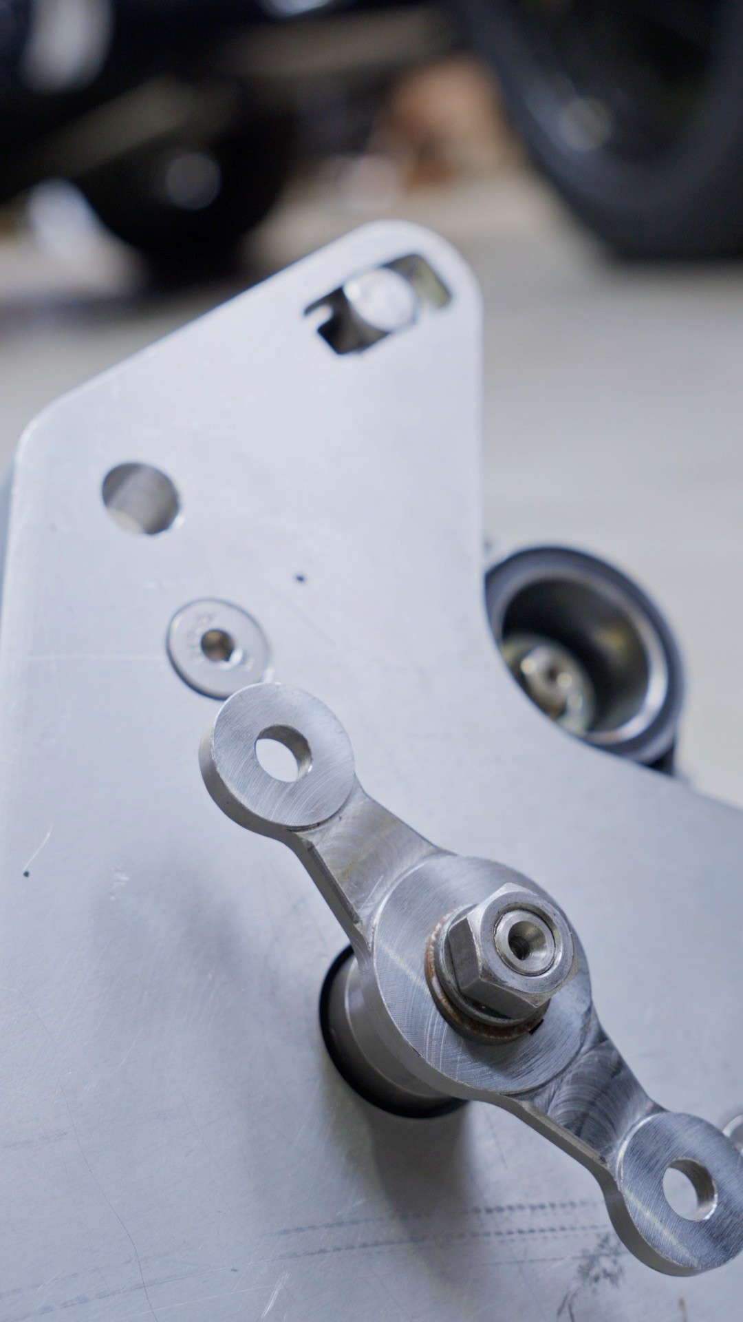 Upgrade your charging system using our newly developed alternator conversion kit.
Tried and tested on the gruelling Peking to Paris rally, our in-house manufactured alternator components are built to handle the increased demands of modern electronicsâfuel pumps, navigation units, auxiliary lighting, and moreâwithout compromise.
Visit our website www.kingsburyracing.com/contact or email us at info@kingsburyracing.com
#Bentley #historiccars #testingandinspection #historicracing #enginebuilding#fusion360 #4thaxis #kingsburyracingshop #kingsburyracing #vintage #vintagecarparts #bentley #steel #femalemachinist #machinist #cncmachining #cnc #cnchaas #haas #haascnc #turning #lathe #instamachinist #machining #onecnc #cncporn #haasautomationuk #haasautomation #bicesterheritage