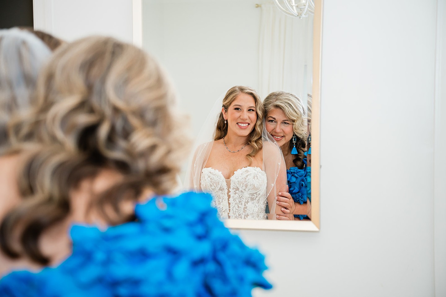 Sweet moment between Gabby and her mother on her wedding day 💙
This is why I adore the "getting ready" part of the wedding day—it's filled with these priceless, intimate moments.
Vendor Team:
Wedding Photographer: @saravarsphotography
Wedding Planner: @empireeventdesignllc
Wedding Venue: @vignonmanorfarm
Videographer: @leddlens
Entertainment: djxcasanova
Florist: @twistedvine_florals
Caterer: @zeffertandgold
Hair Stylist: @revelryhairstudio
Makeup Artist: @manicpixie_mua
Wedding Cake: @yiayiasbakery
Trees: @plantsalive
—
📸 Sara Vars Photography
💍 Wedding, Engagement & Branding Photographer
📖 Specializing in Classic Editing & Storytelling Style Photography
📍 Maryland, DC, Virginia
🔗 Link in bio for Availability 📅