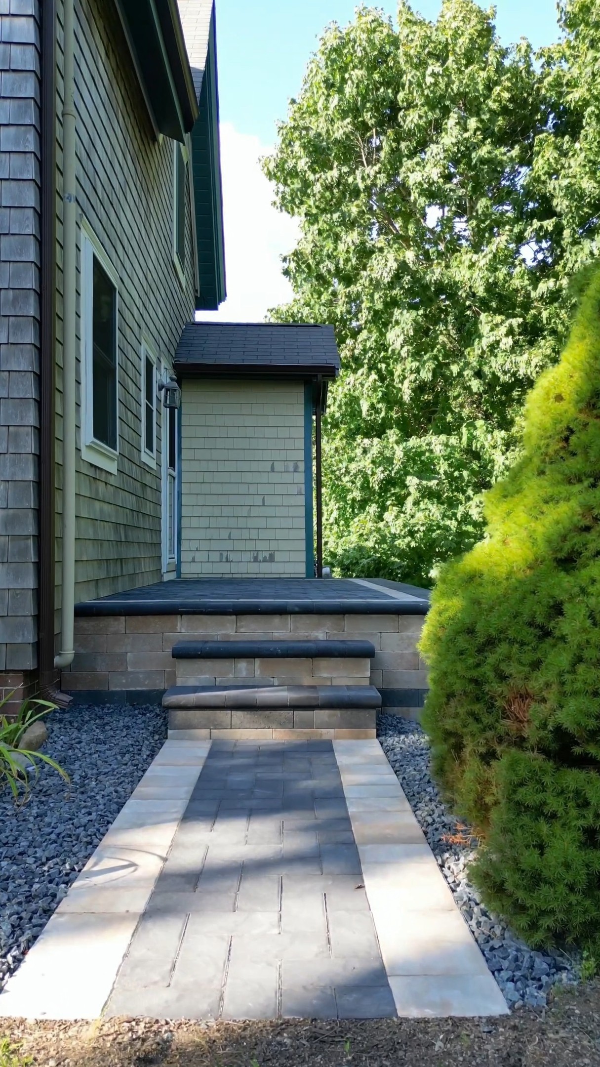 Elevate your outdoor living with a raised patio 😊
Raised patio, steps and walkway installed in Kingston.
#patio #patiolife #patiogoals #elevatedview #steps #patiodesign #pavers #landscaping #landscape #landscapedesign #hardscape #hardscapes #hardscapedesign #masonry #middleboro #capecod #onset #boston #newengland #plymouthma #outdoorliving #homeandgarden #backyard #backyardgoals