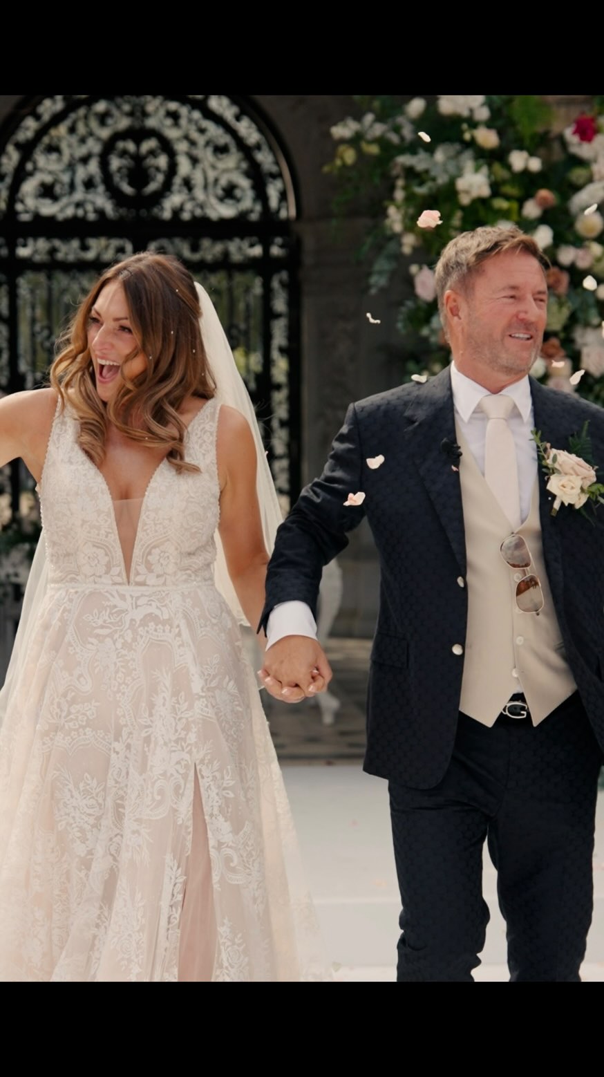 🤍 06•09•25 🤍
Planning and design: @lucybunkell
Venue: @northmymmspark
Catering: @caperandberry
Photographer: @emmaryanphotographer
Videographer: @momento_media
Floral design: @sarahfloraldesignsuk
Production: @audiolightdesign @nook_joel
Entertainment: @halostringsuk @okiemofficial @ultraglowband
Stationery: @intricate_creations
Illustrations: @eventillustrator
Photo Booth: @eventrhino.co.uk
Rentals: @wedhead_london @furniture4events
Security: @forculus_security_services
BTS content: @annelimphoto